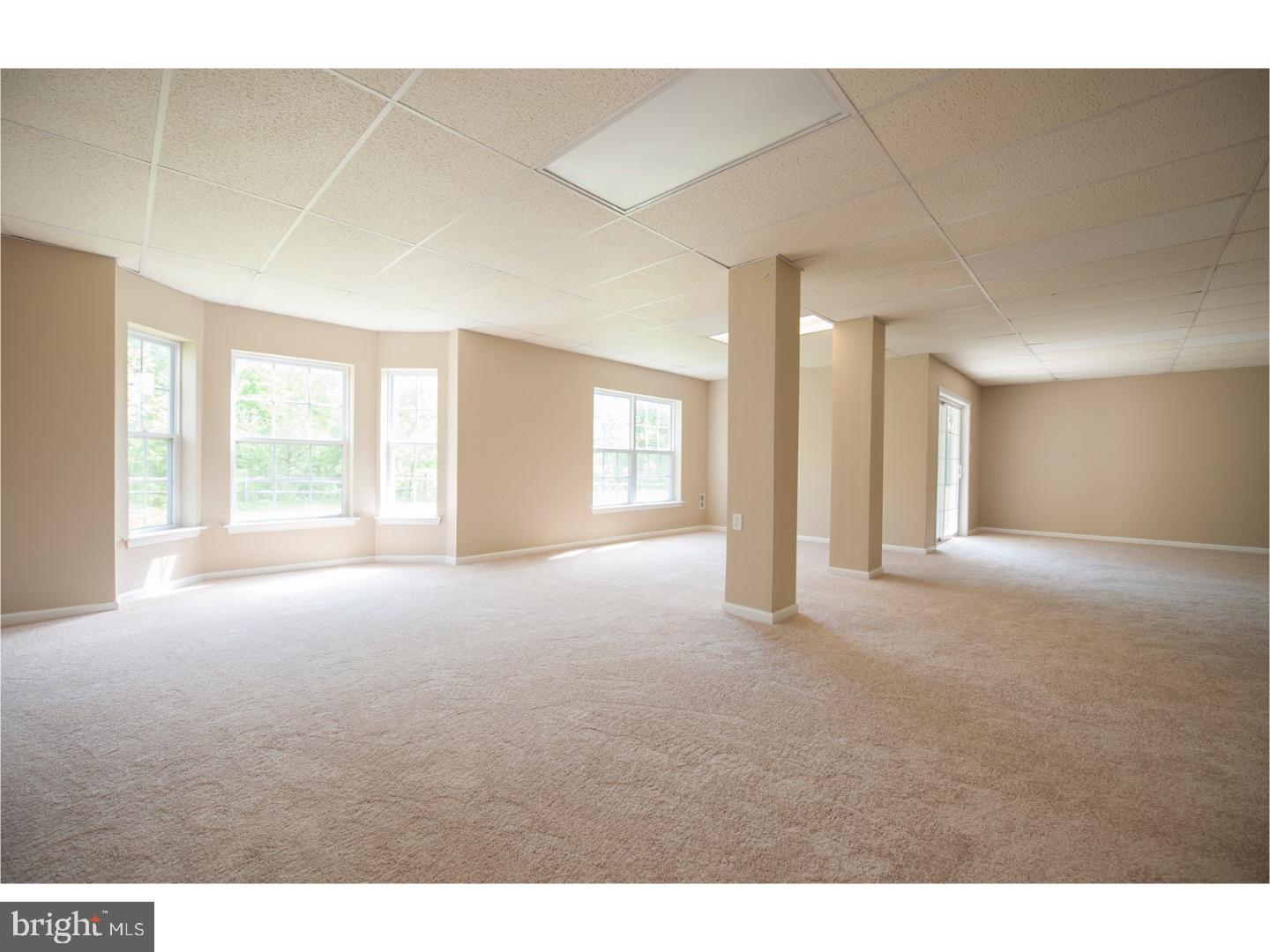 CREEKSIDE VILLAGE - Residential