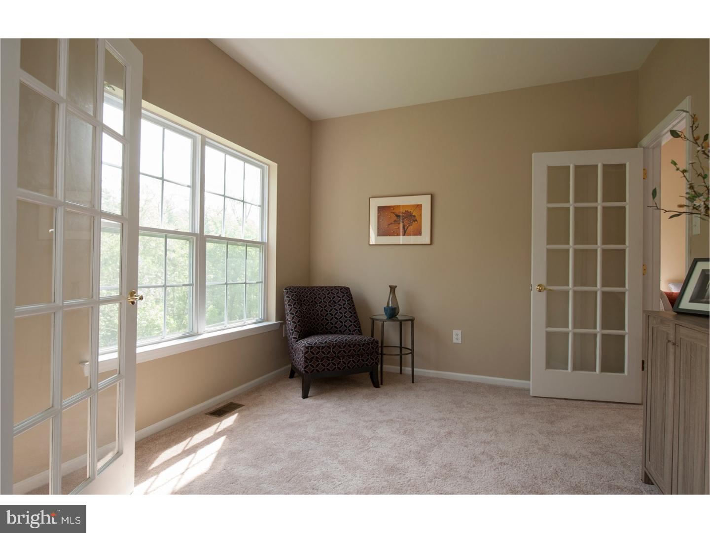 CREEKSIDE VILLAGE - Residential