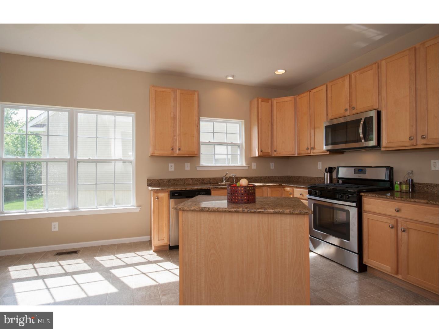 CREEKSIDE VILLAGE - Residential