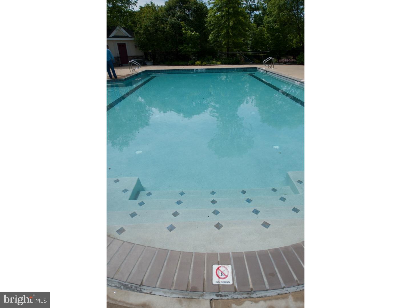 CREEKSIDE VILLAGE - Residential