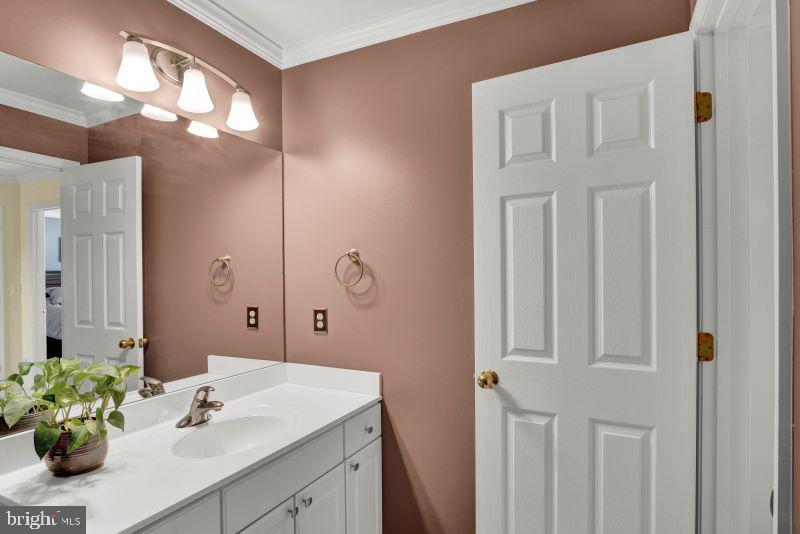 TOWNES AT CROSS CREEK - Residential