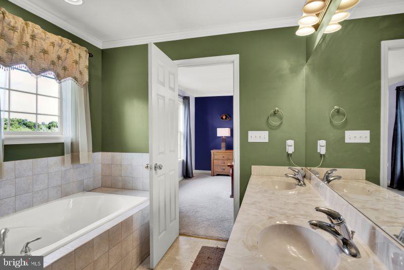 TOWNES AT CROSS CREEK - Residential