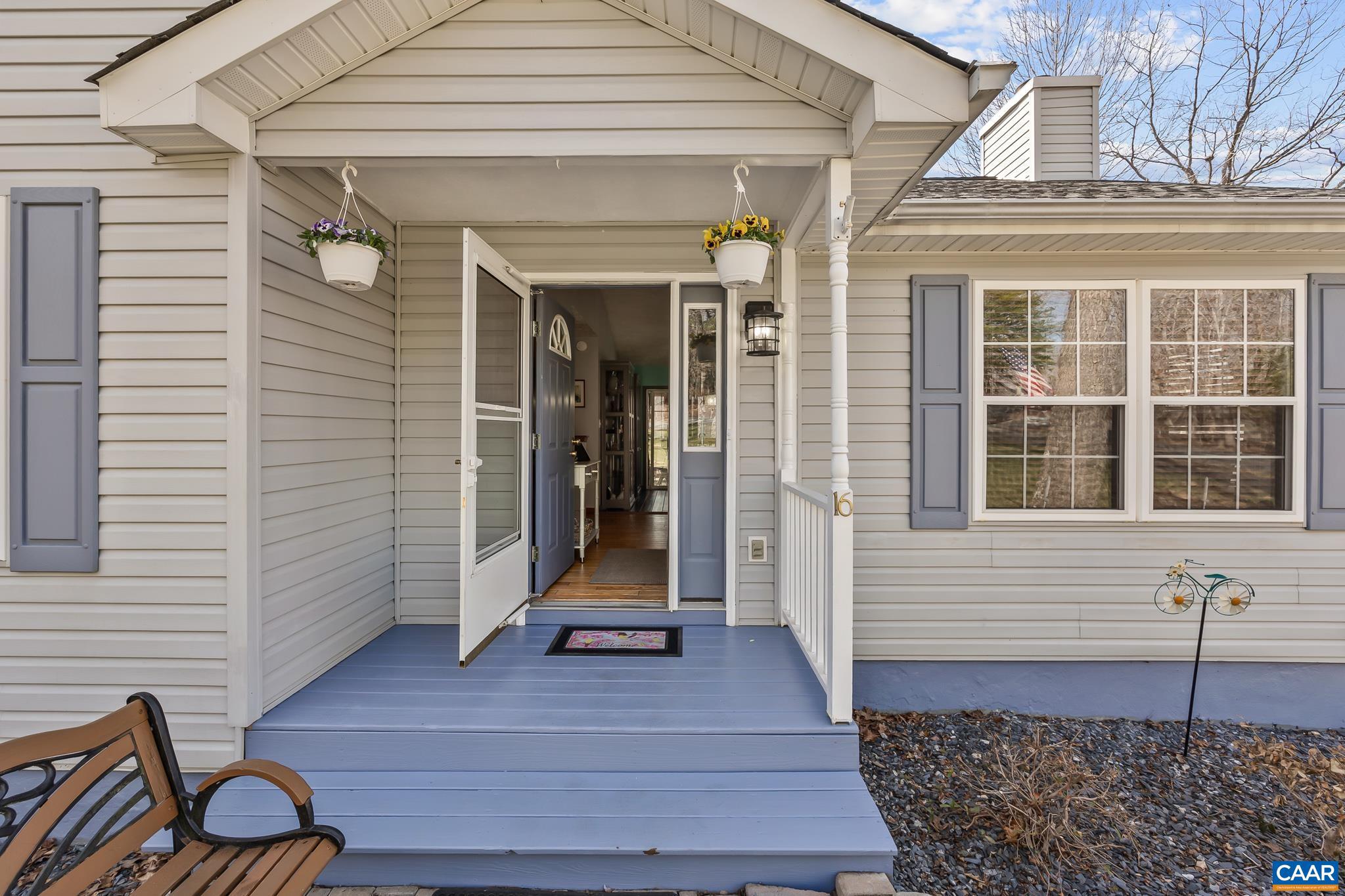 LAKE MONTICELLO - Residential