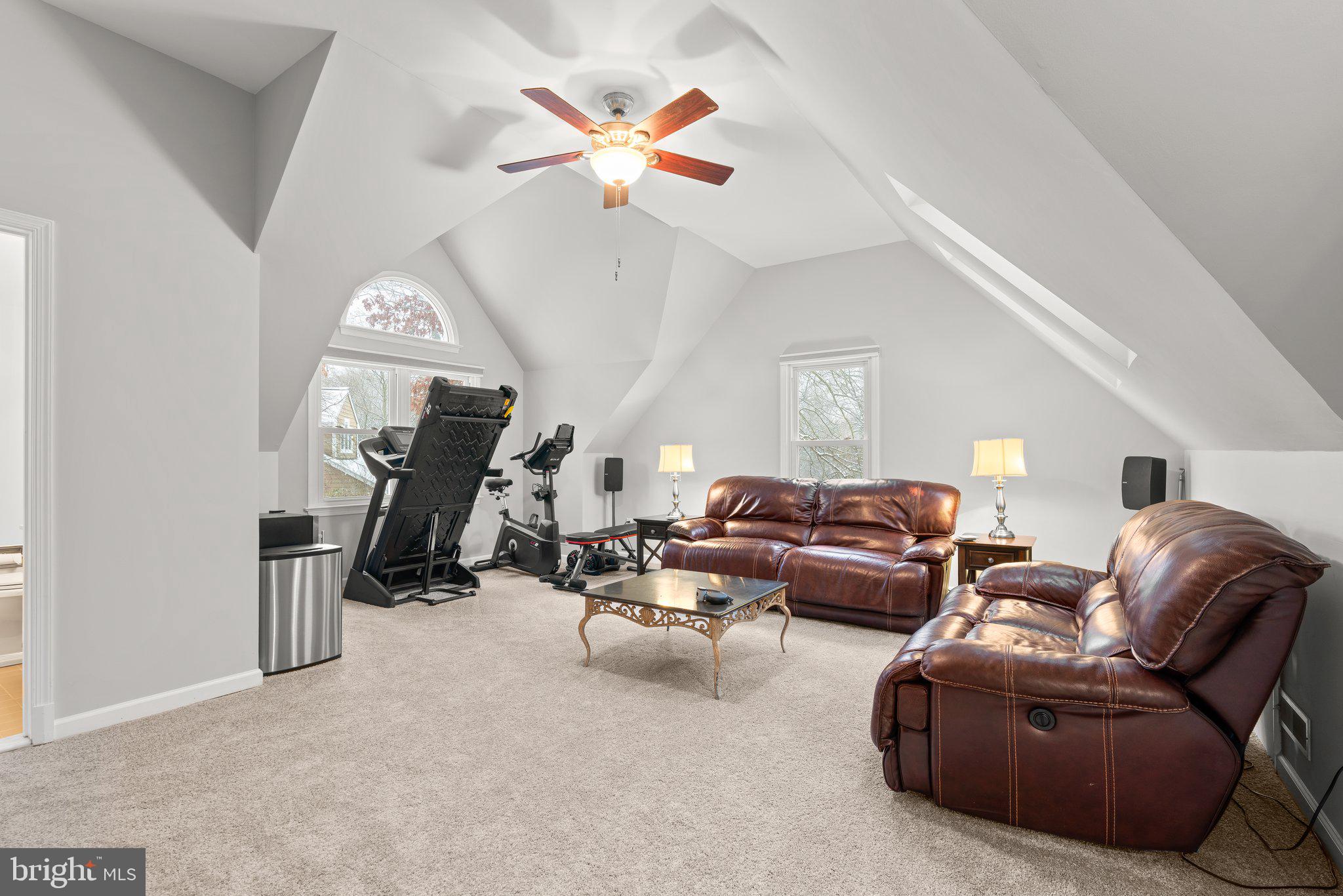 HUNTINGTON - Residential