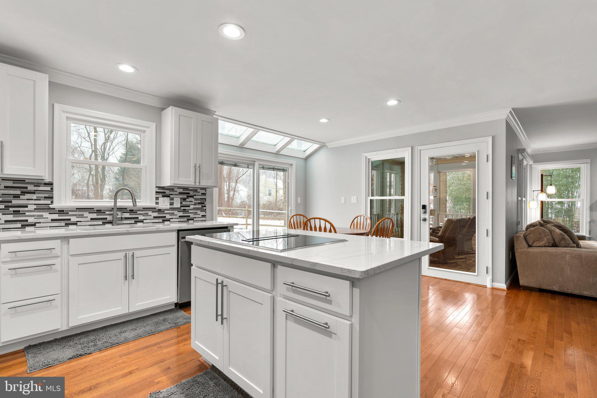 HUNTINGTON - Residential