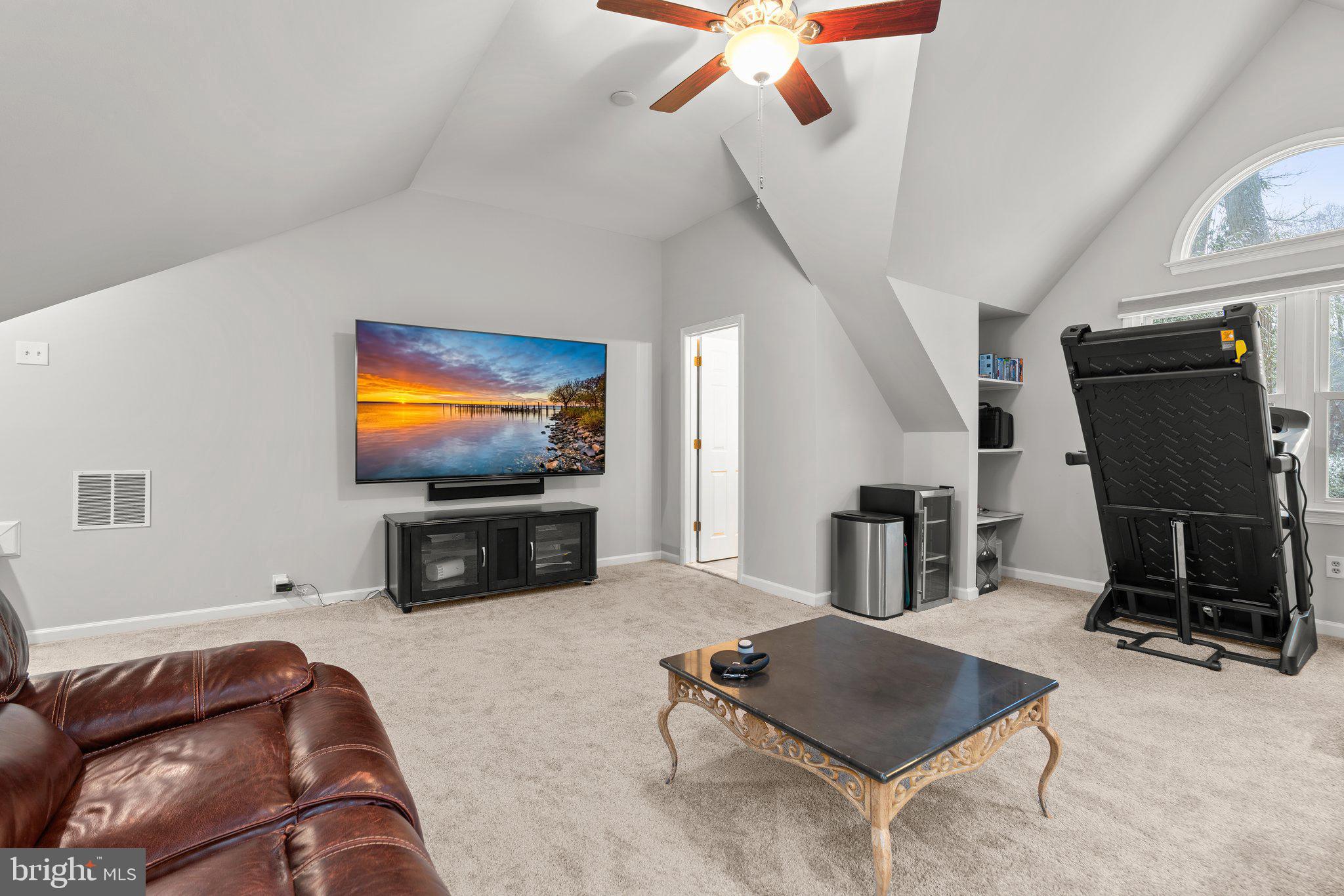 HUNTINGTON - Residential