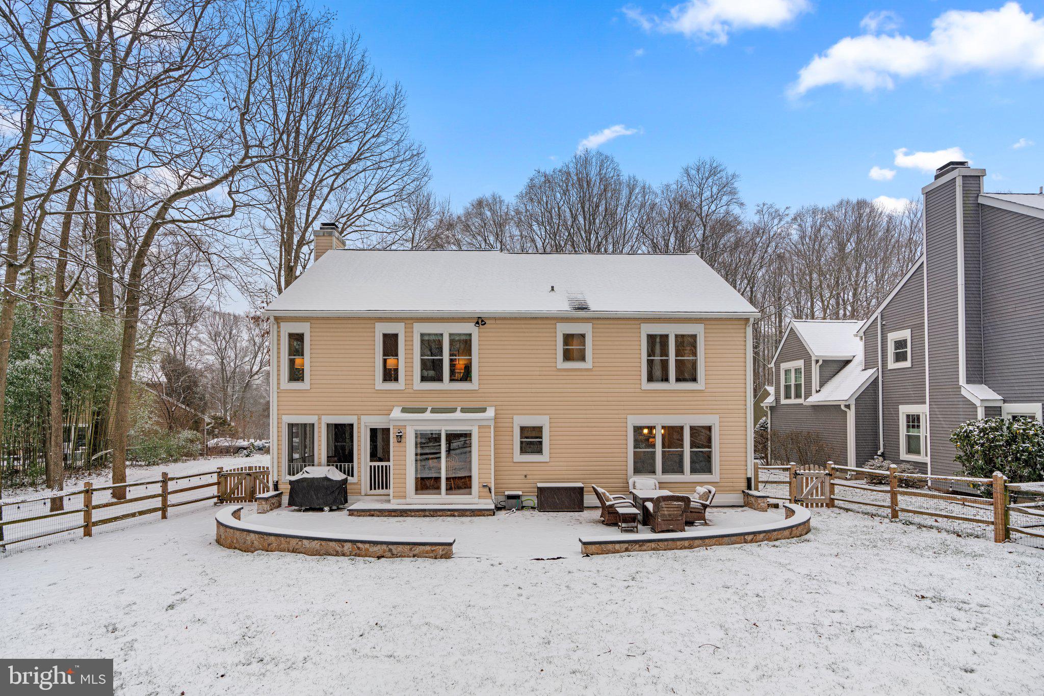 HUNTINGTON - Residential