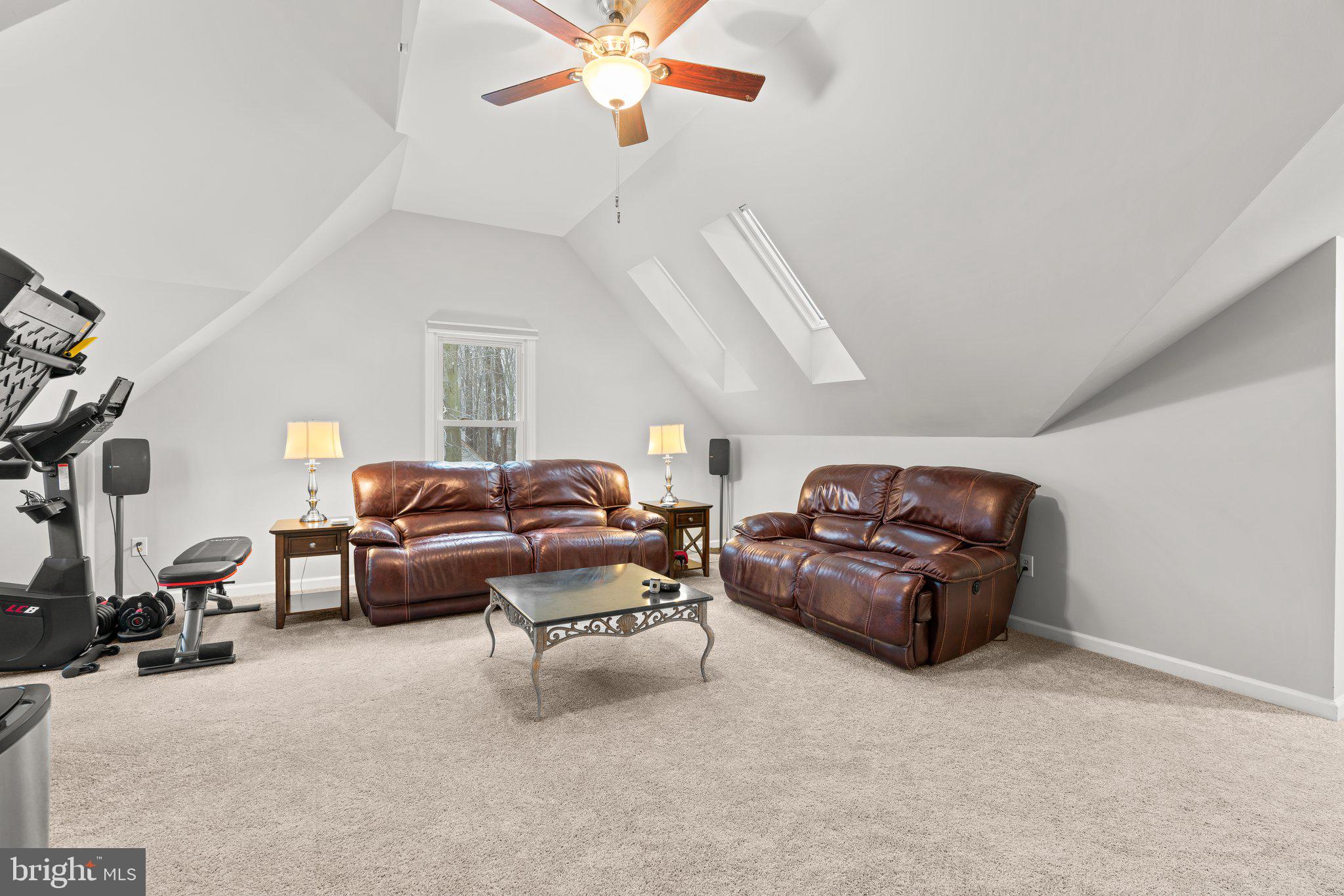 HUNTINGTON - Residential