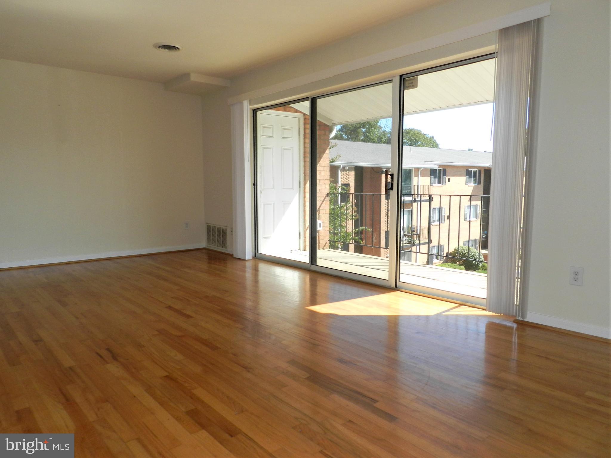1805 WILLIAM STREET B 205
