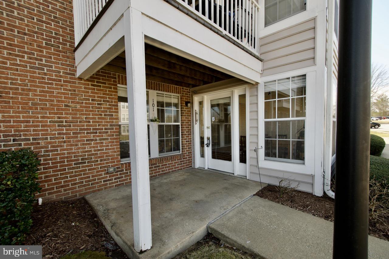 SHERBROOKE CONDO - Residential