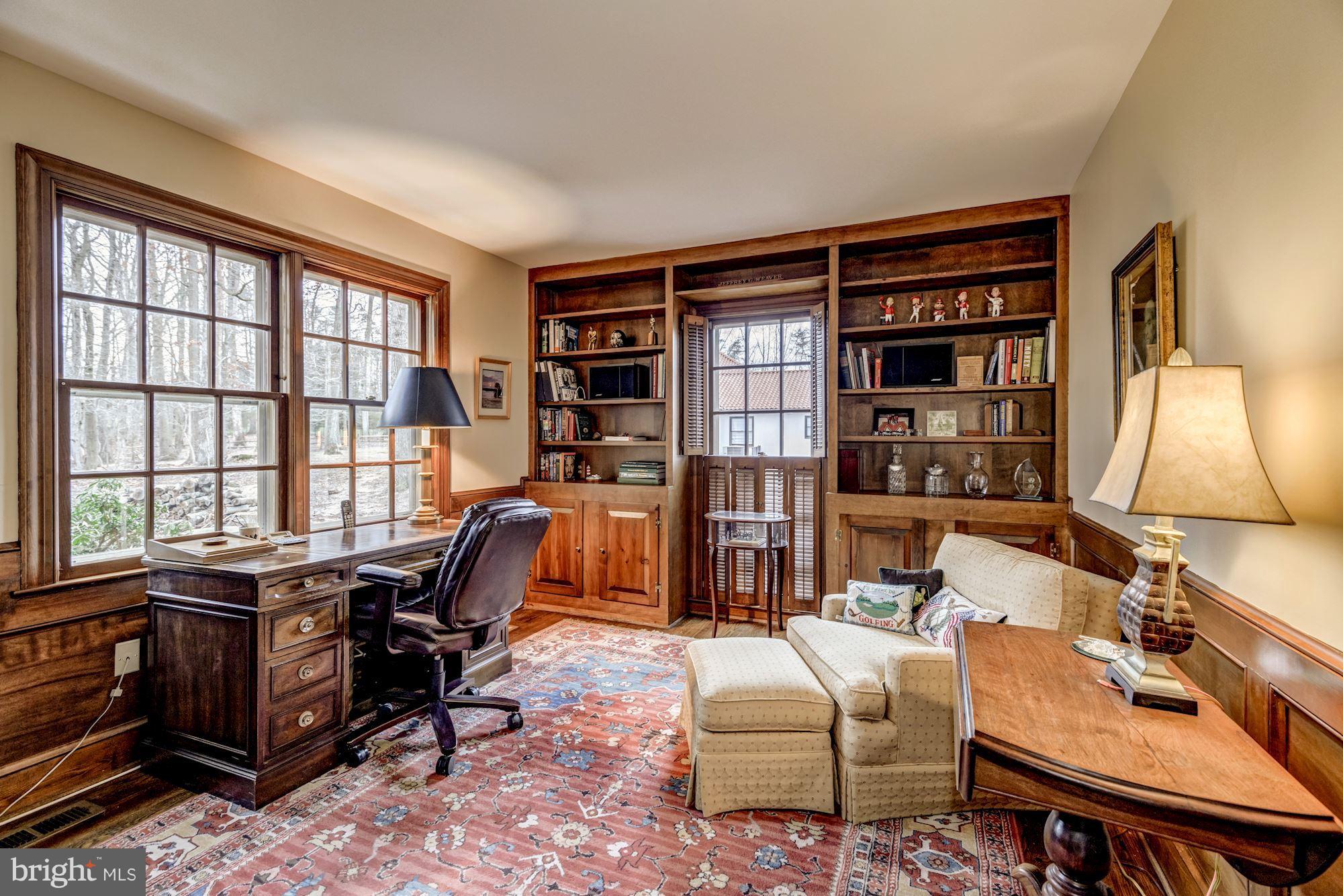 PEACOCK STATION - Residential