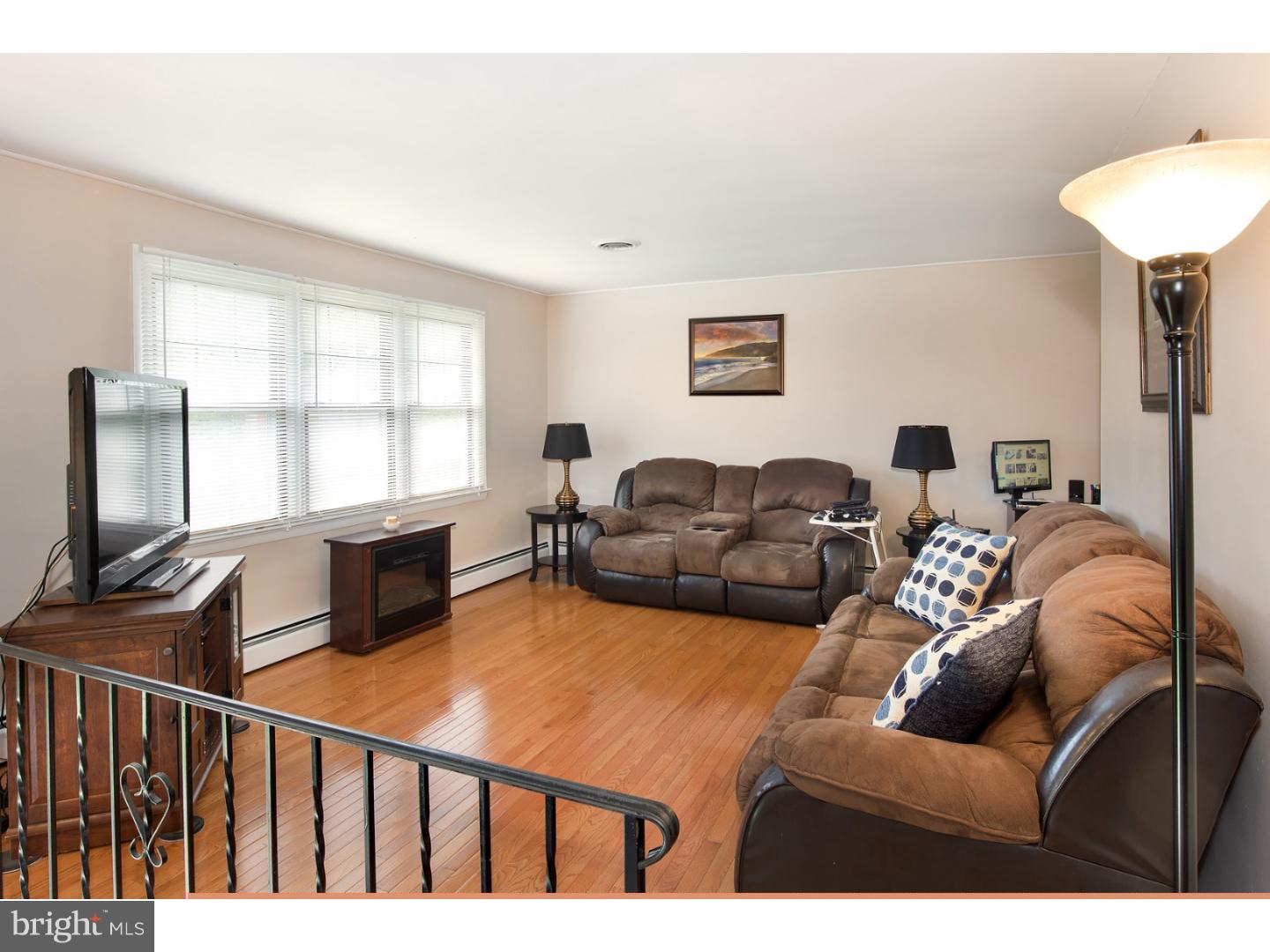 MAPLE SPRINGS - Residential