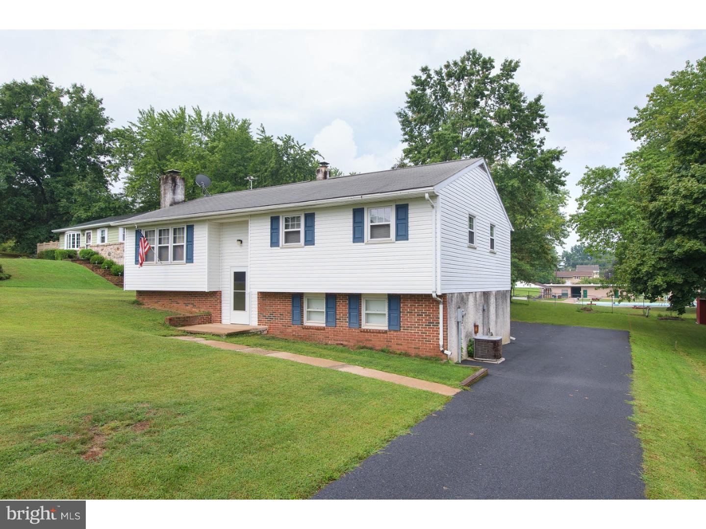 MAPLE SPRINGS - Residential