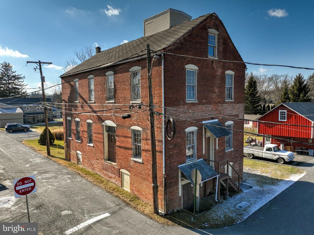 Photo of 26 N Hart Street, MANHEIM, PA 17545 (MLS # PALA2064296)