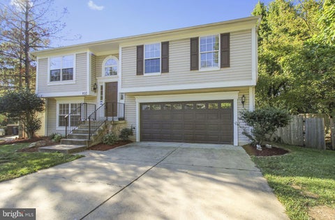 Homes For Rent - 102 W Deer Park Road<br/> GAITHERSBURG, MD 20877