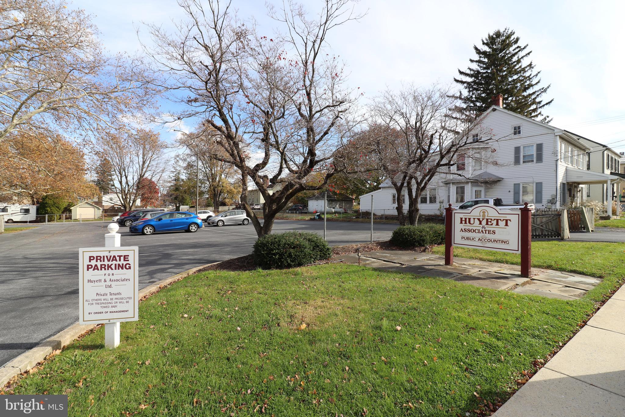 1405 Rear W MAIN STREET 1413