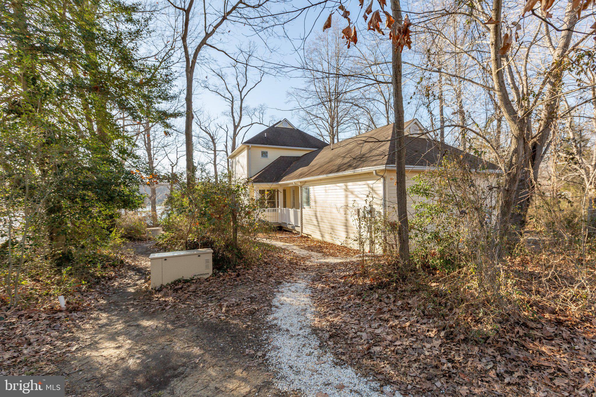 MARLBOROUGH POINT - Residential