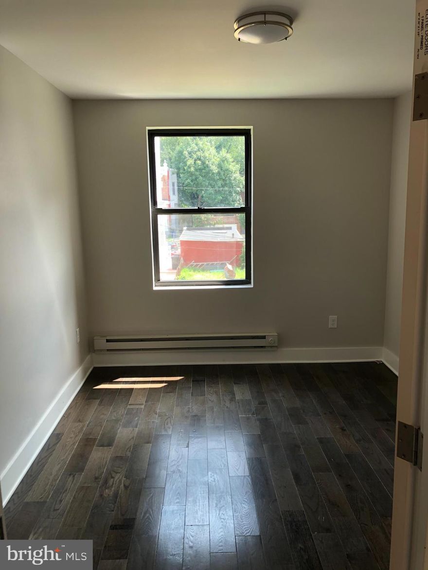 1 Bedroom Apartment
Completely New Renovation Of The Entire Apartment Building
New Floors
New Kitchen
New Bathroom
New Appliances
Elevator in Building
Laundry in Building
Close to Schools, Hospital & Transportation
No Pets Allowed
Location: 5101 N 12th Street, 19141 (Logan)