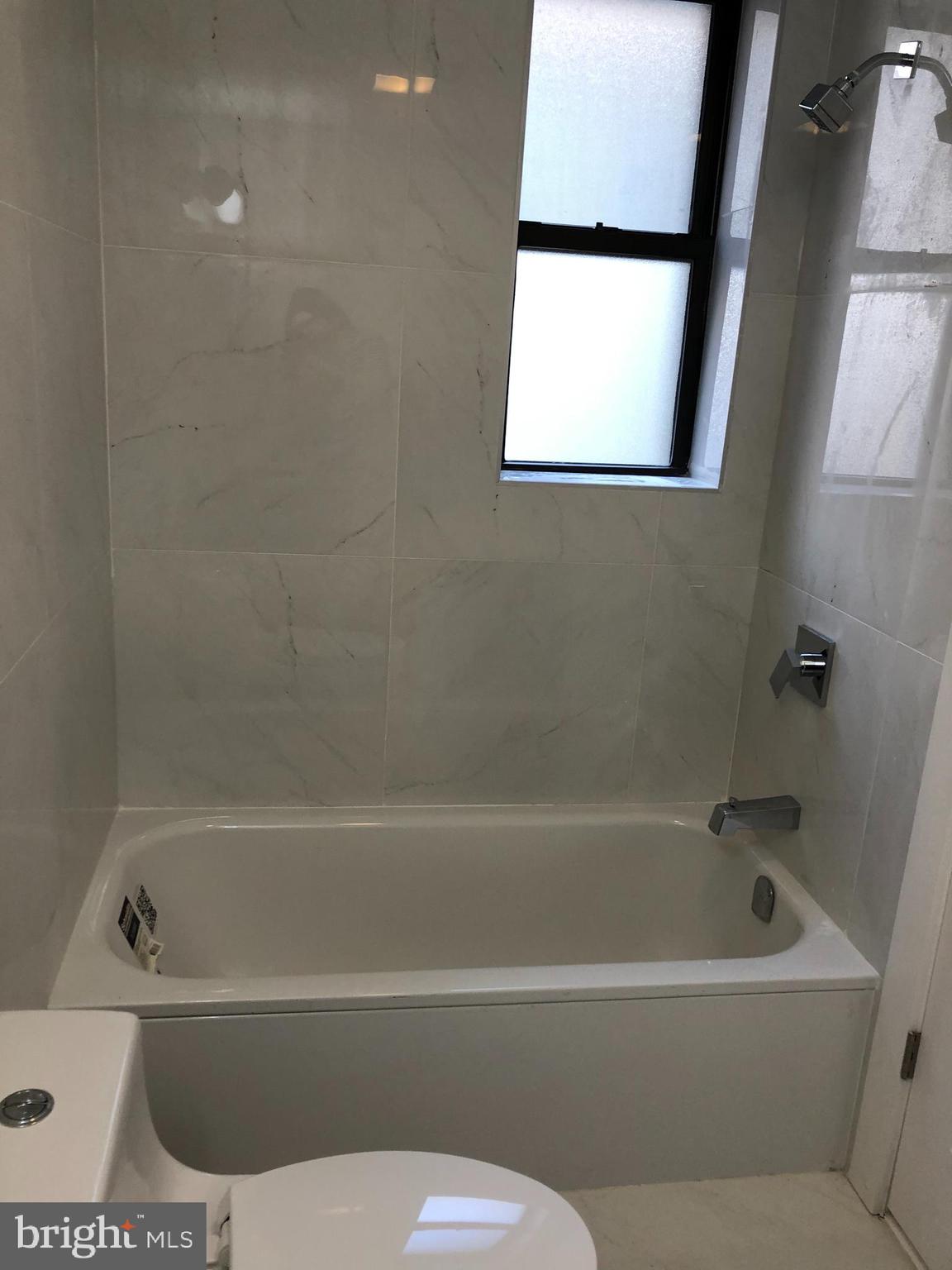 LOGAN - Residential Lease