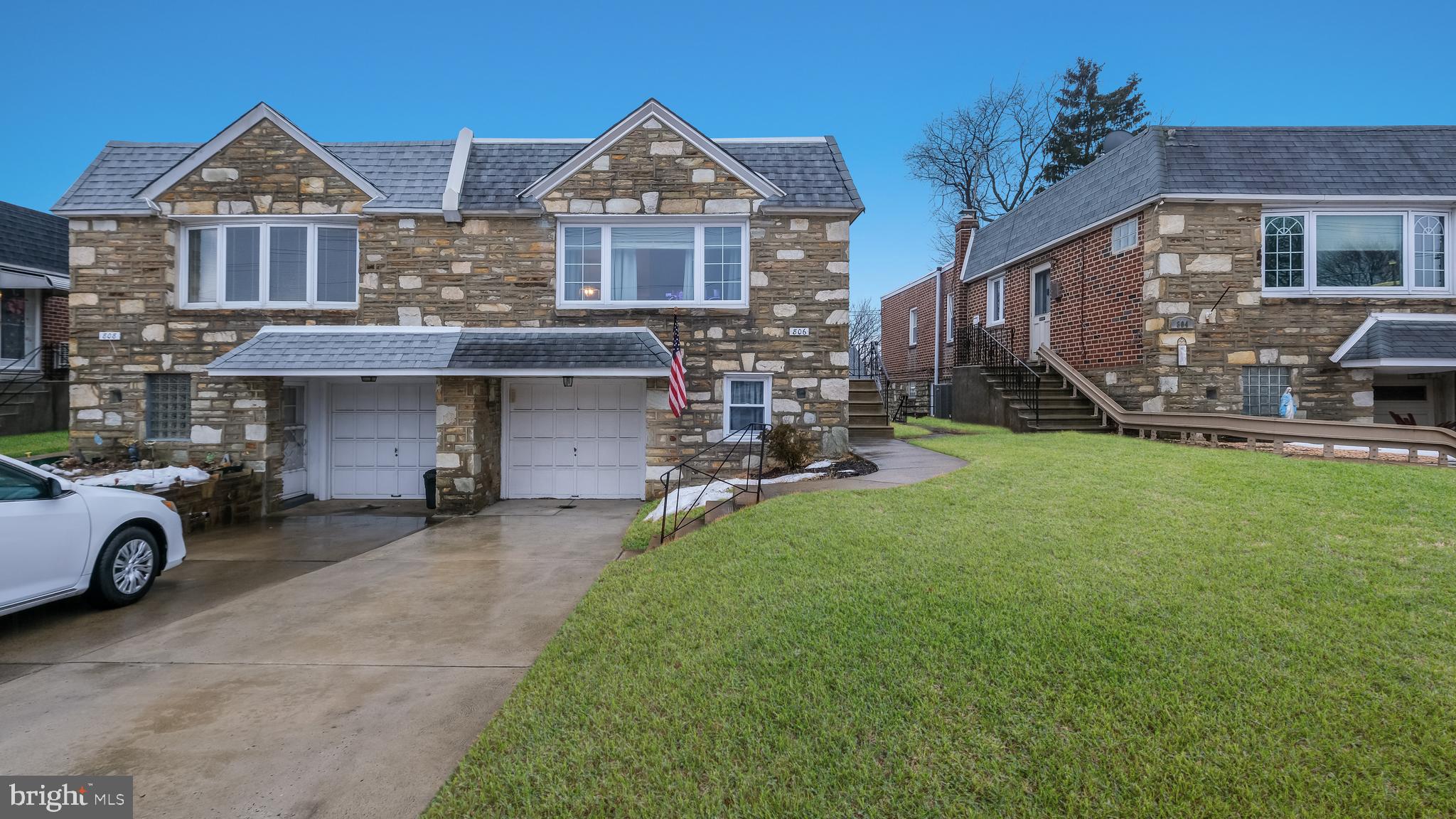 FOX CHASE - Residential