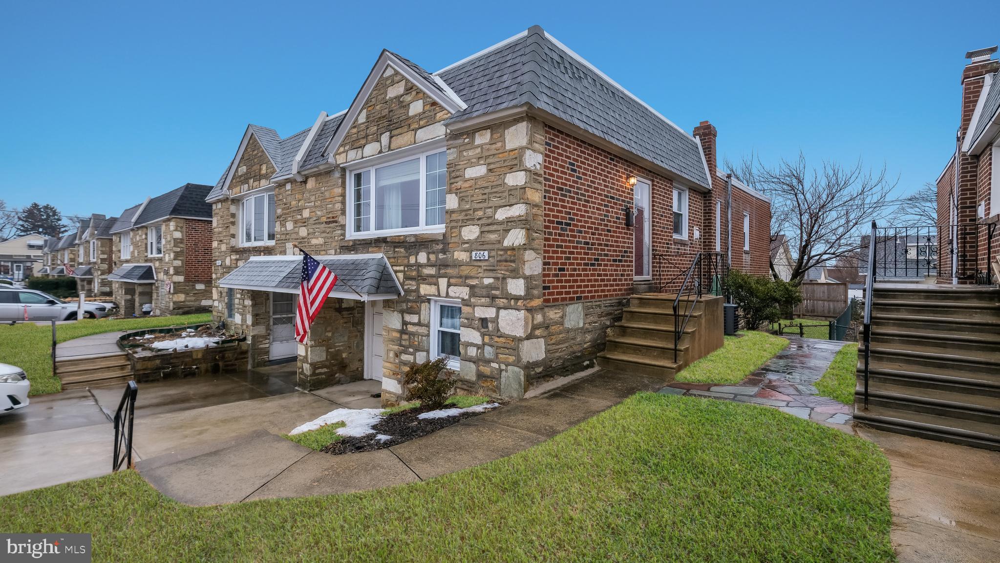 FOX CHASE - Residential