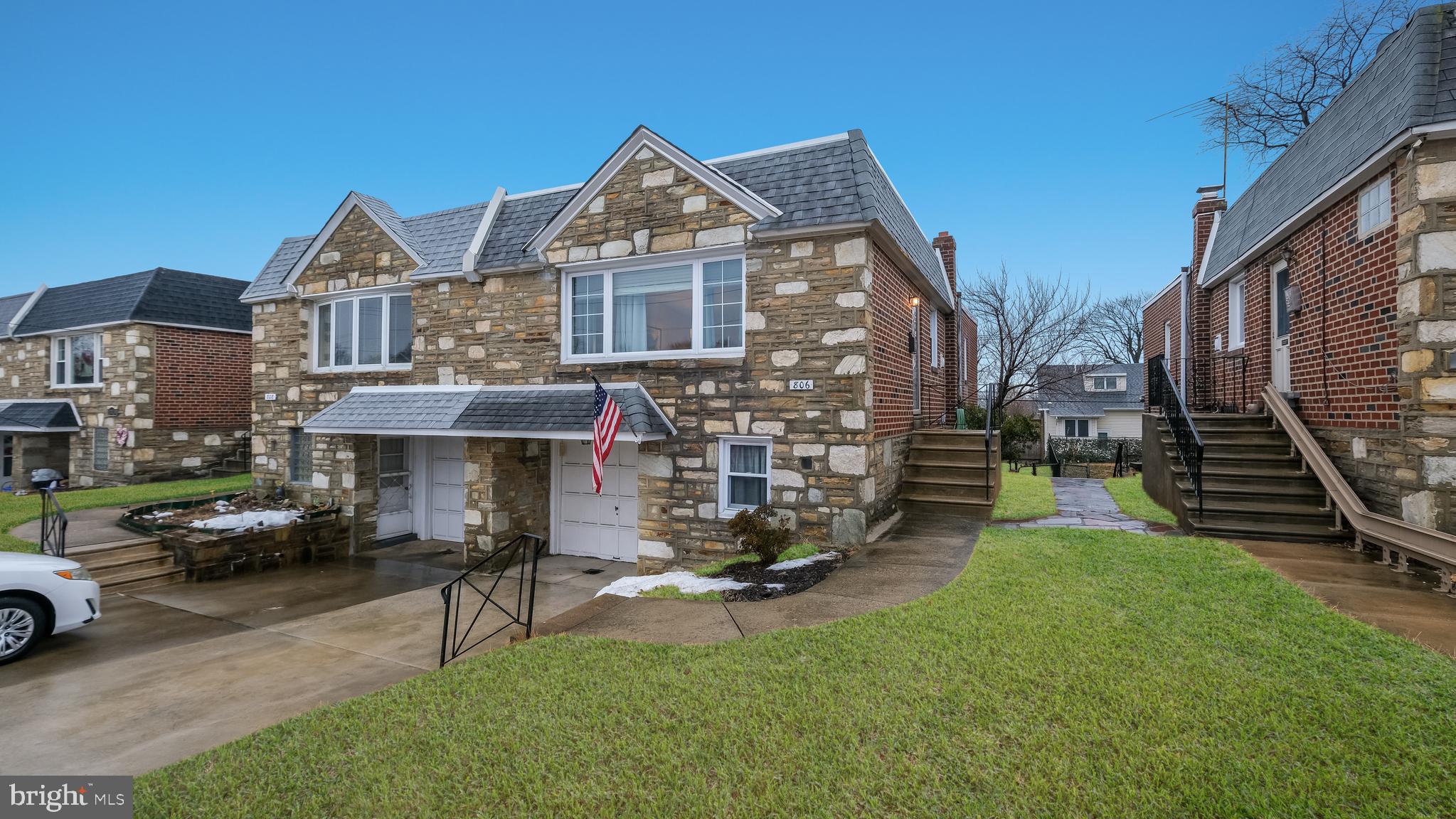 FOX CHASE - Residential