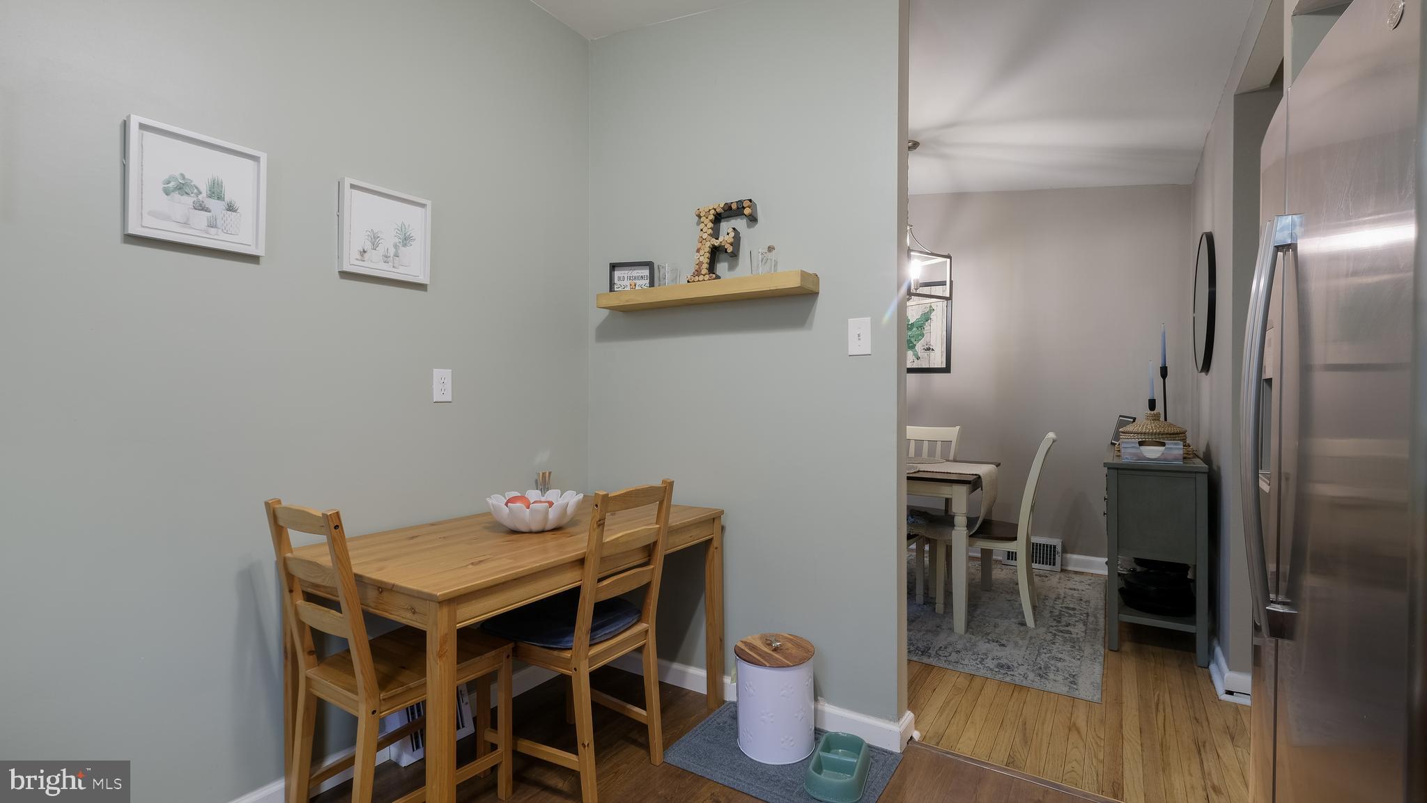 FOX CHASE - Residential