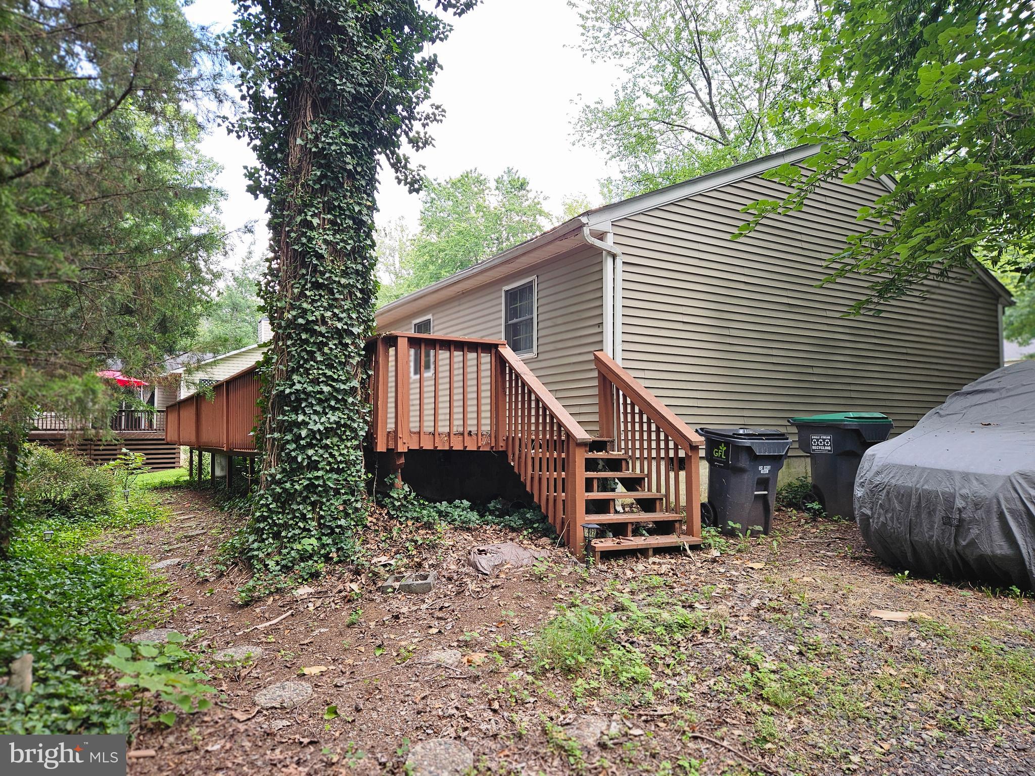 207 SPOTSWOOD ROAD