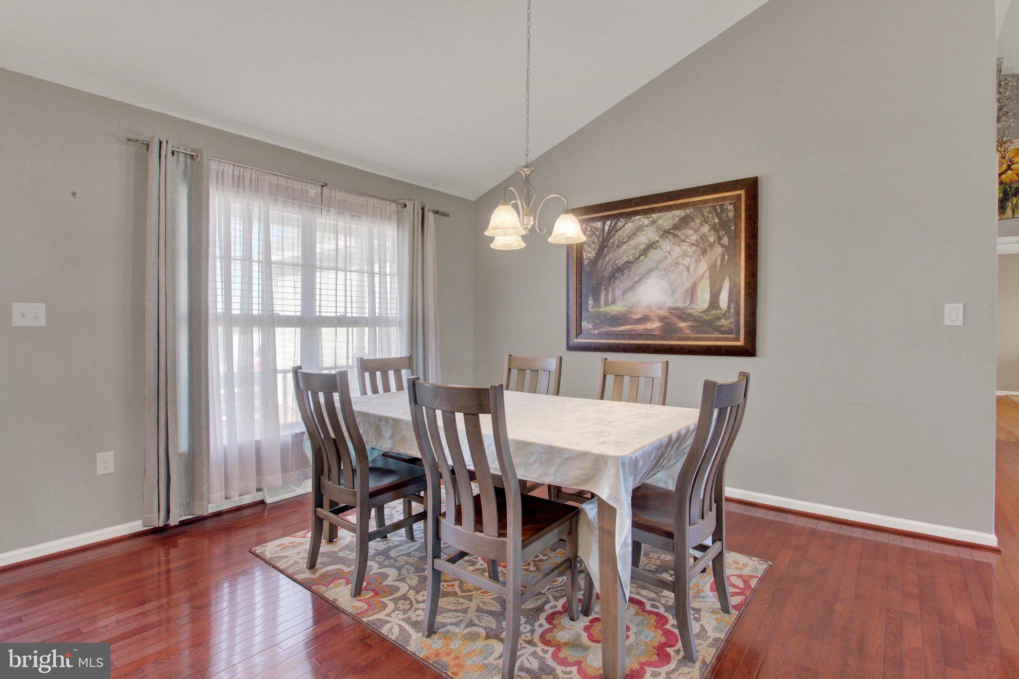 16 CLOVER COURT