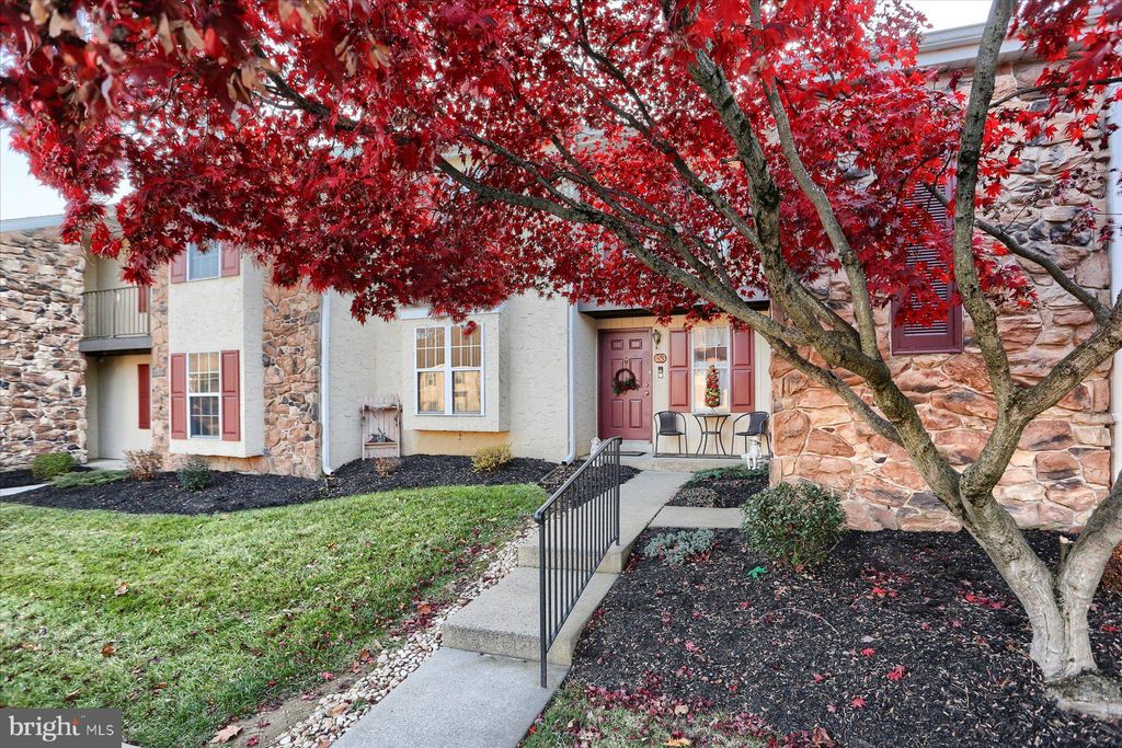 Photo of 153 Oak Knoll Circle, Millersville, PA 17551 (MLS # PALA2061008)