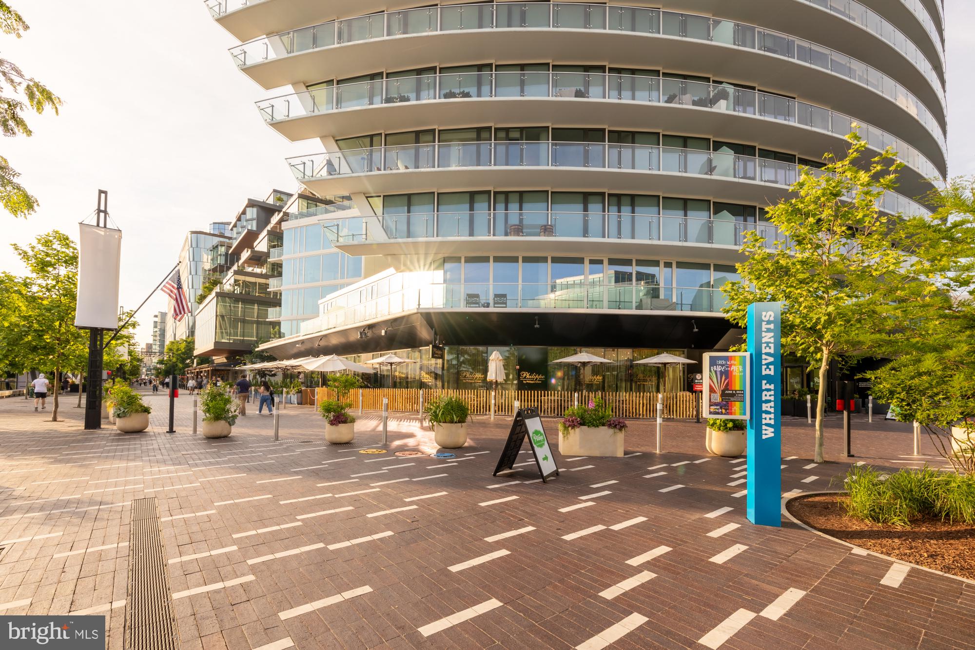 WATERFRONT - Residential