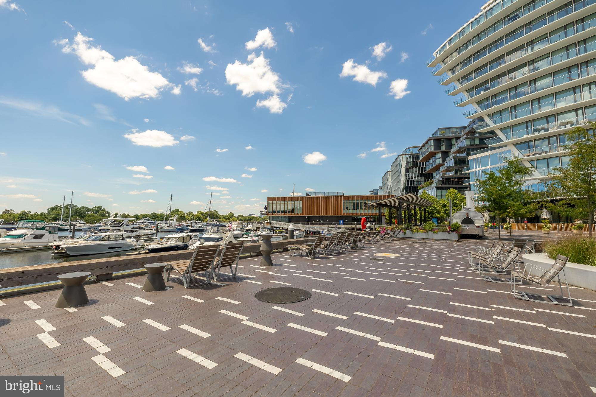 WATERFRONT - Residential