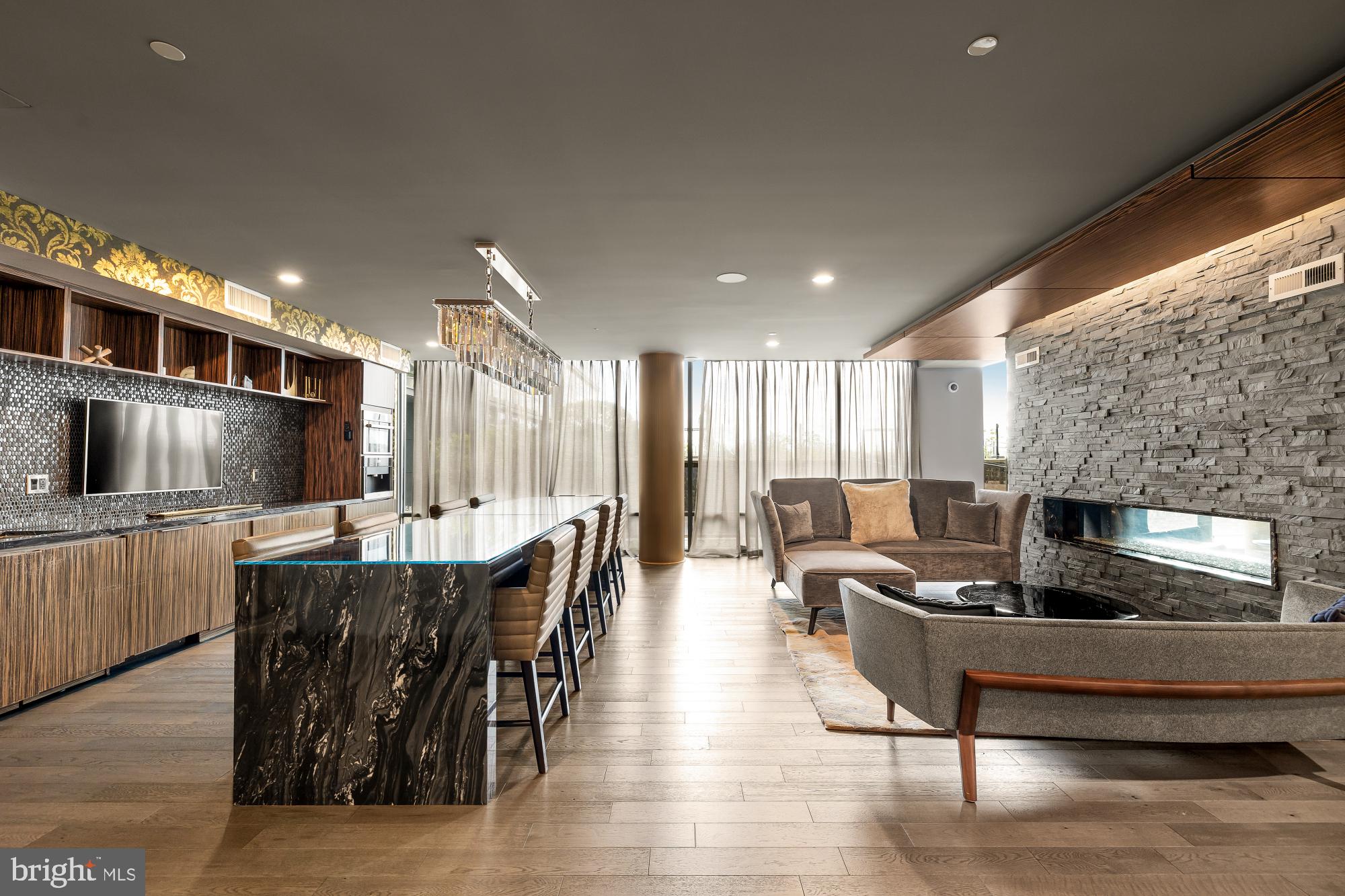 WATERFRONT - Residential