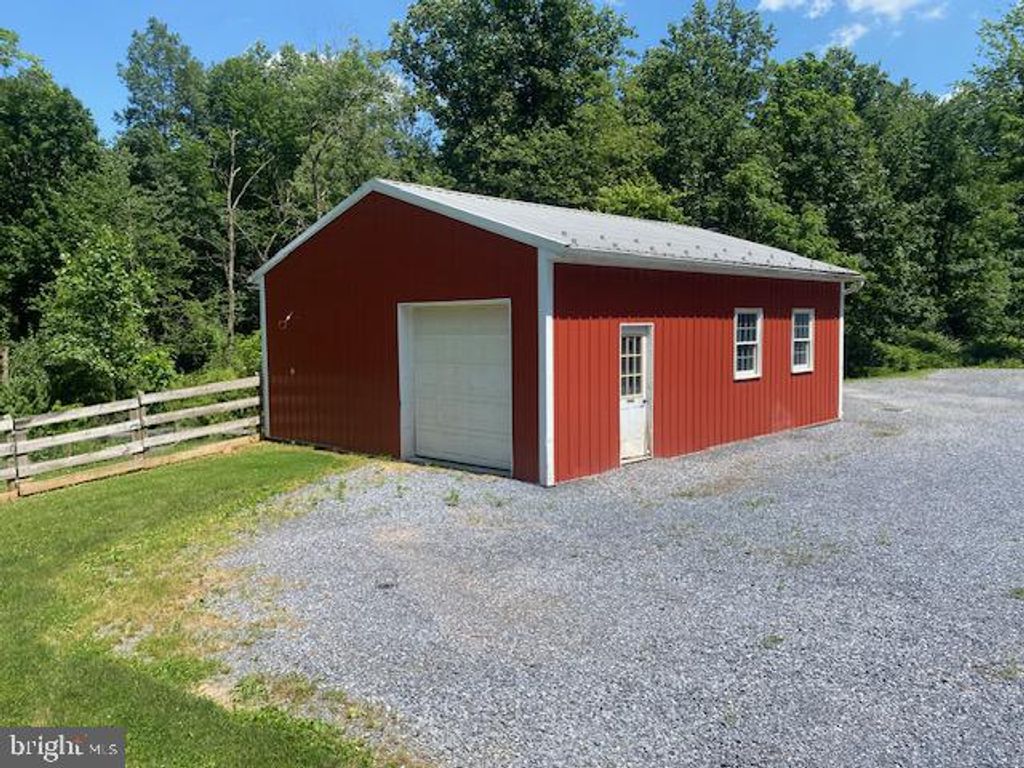 Photo of 2053 Sandstone Ln, NARVON, PA 17555 (MLS # PALA2077248)