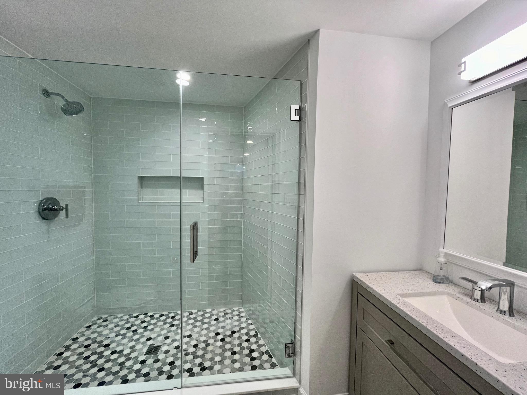 CABIN JOHN PARK - Residential Lease