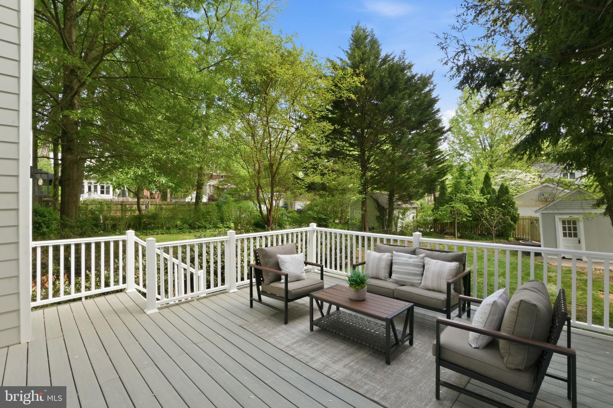 AMERICAN UNIVERSITY PARK - Residential