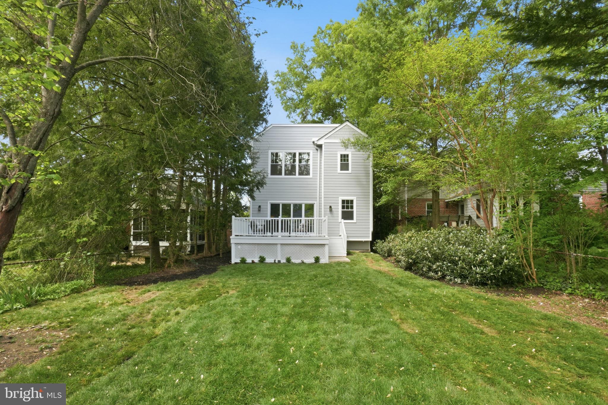 AMERICAN UNIVERSITY PARK - Residential