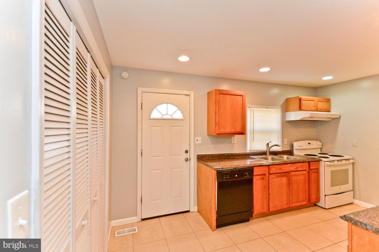 THE ADDISON - Residential Lease