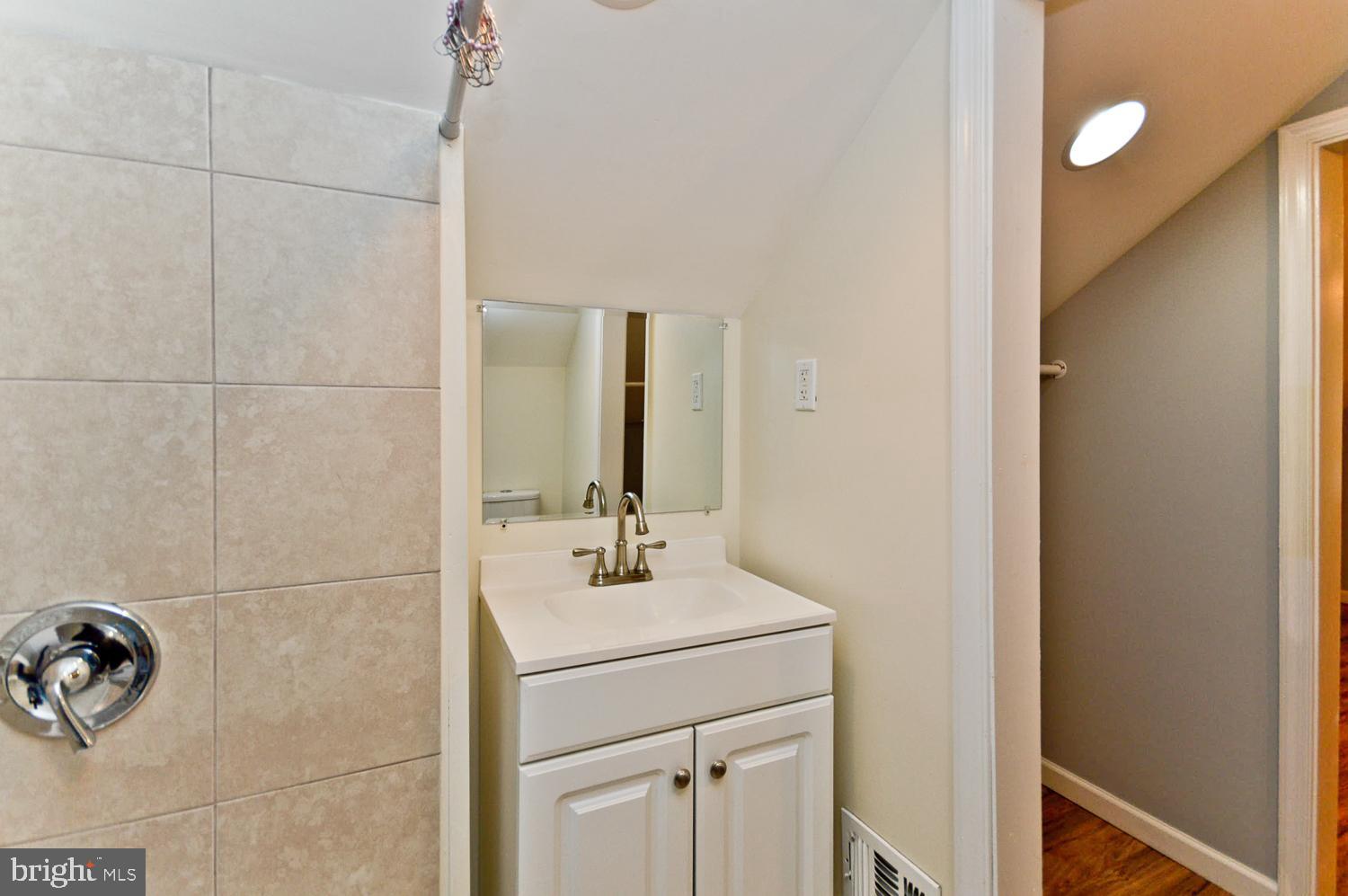 THE ADDISON - Residential Lease