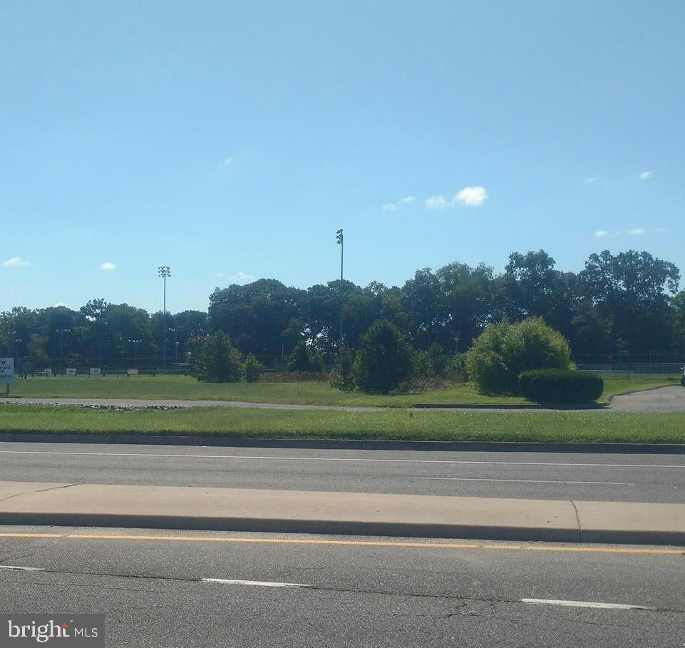 NORMAN ESKRIDGE HIGHWAY