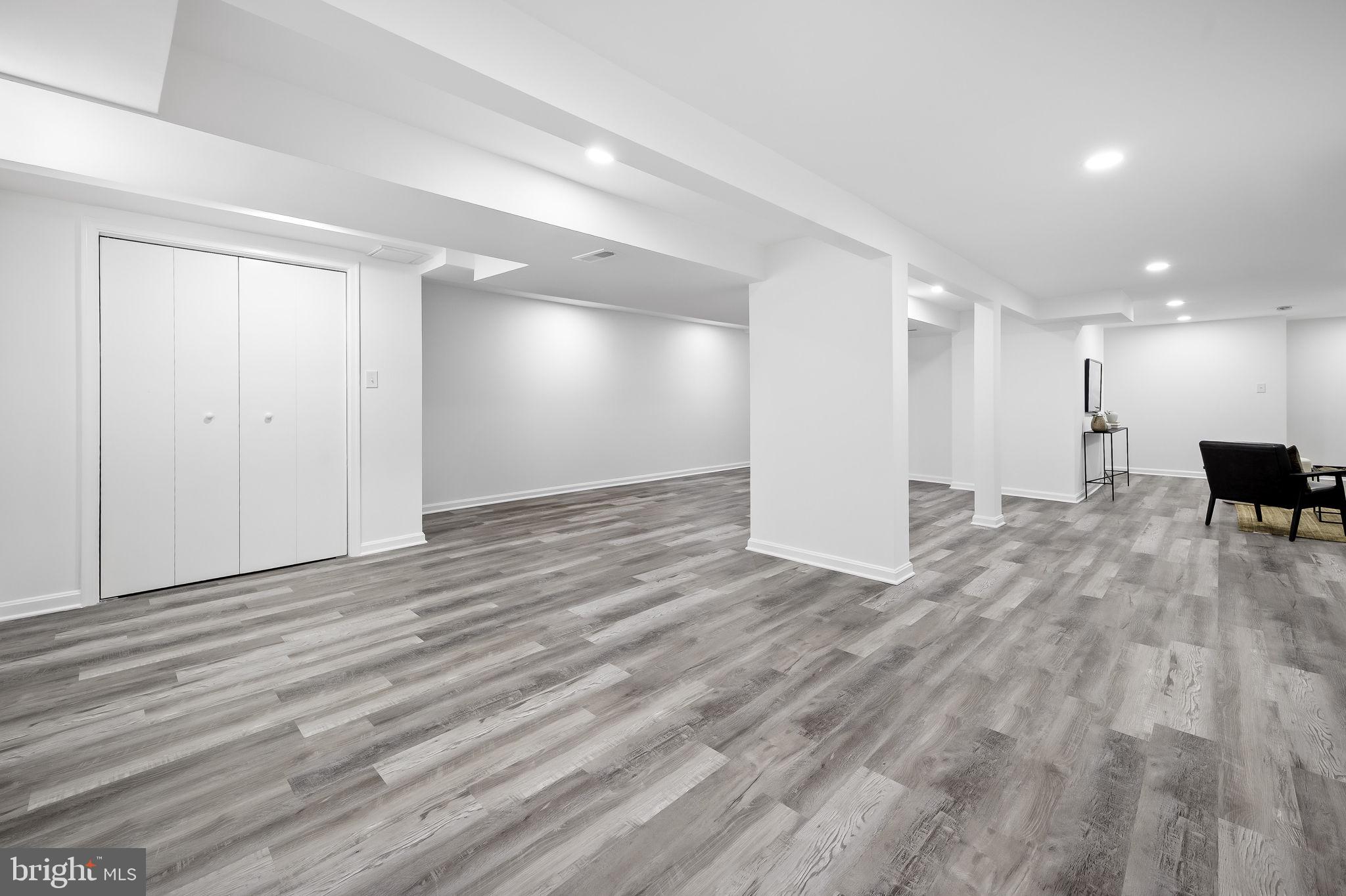 REISTERSTOWN - Residential