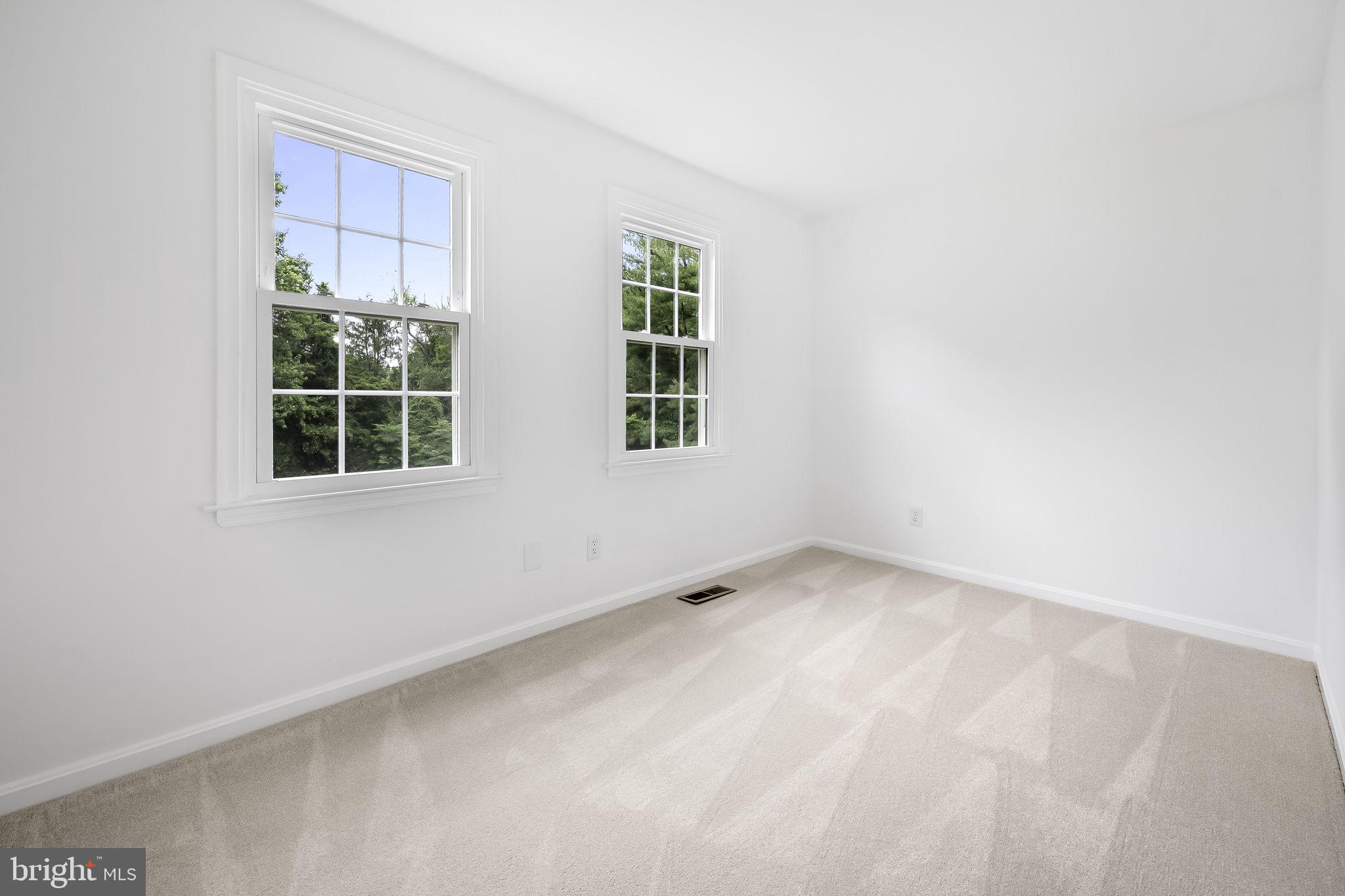 REISTERSTOWN - Residential