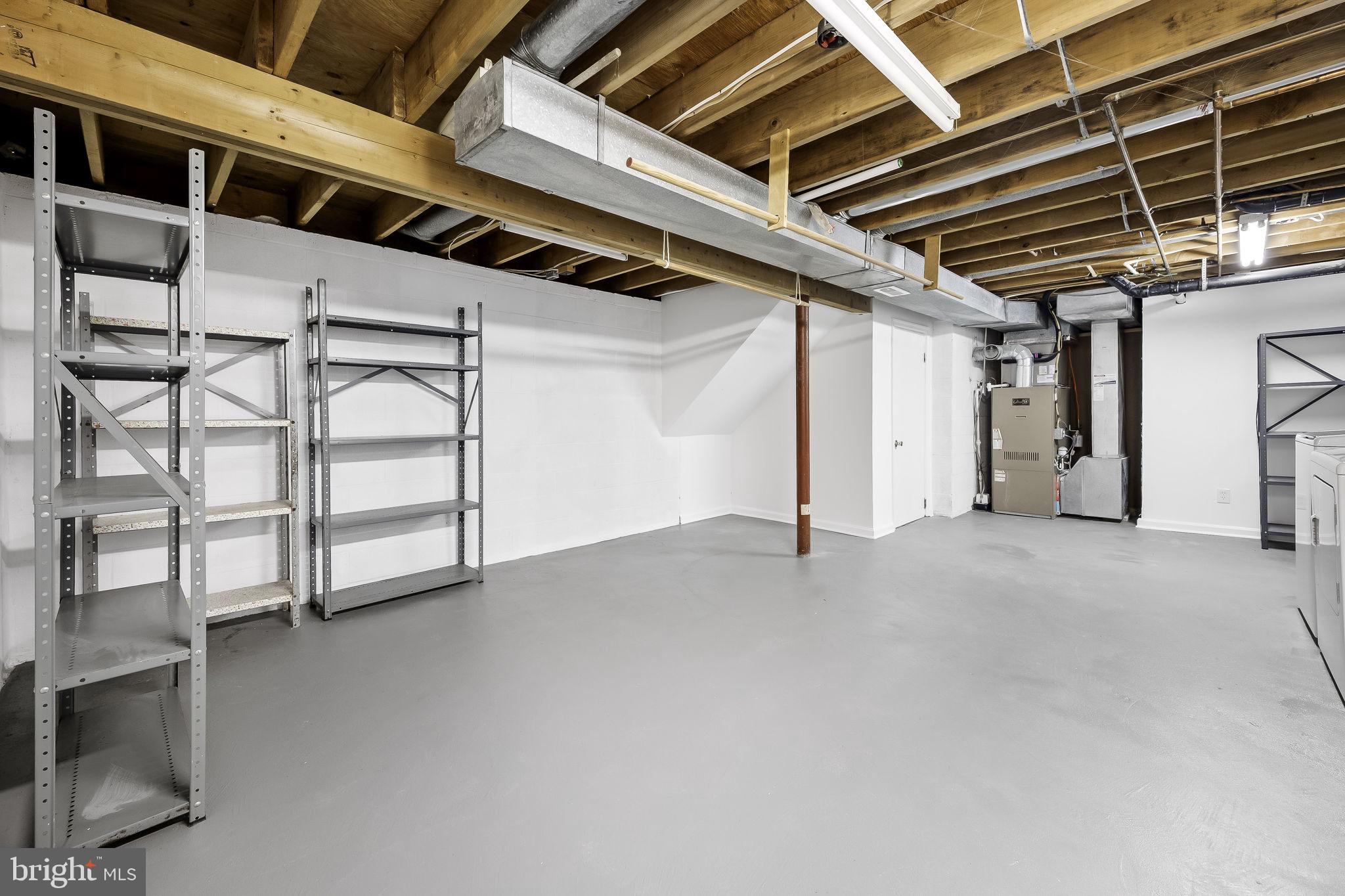 REISTERSTOWN - Residential