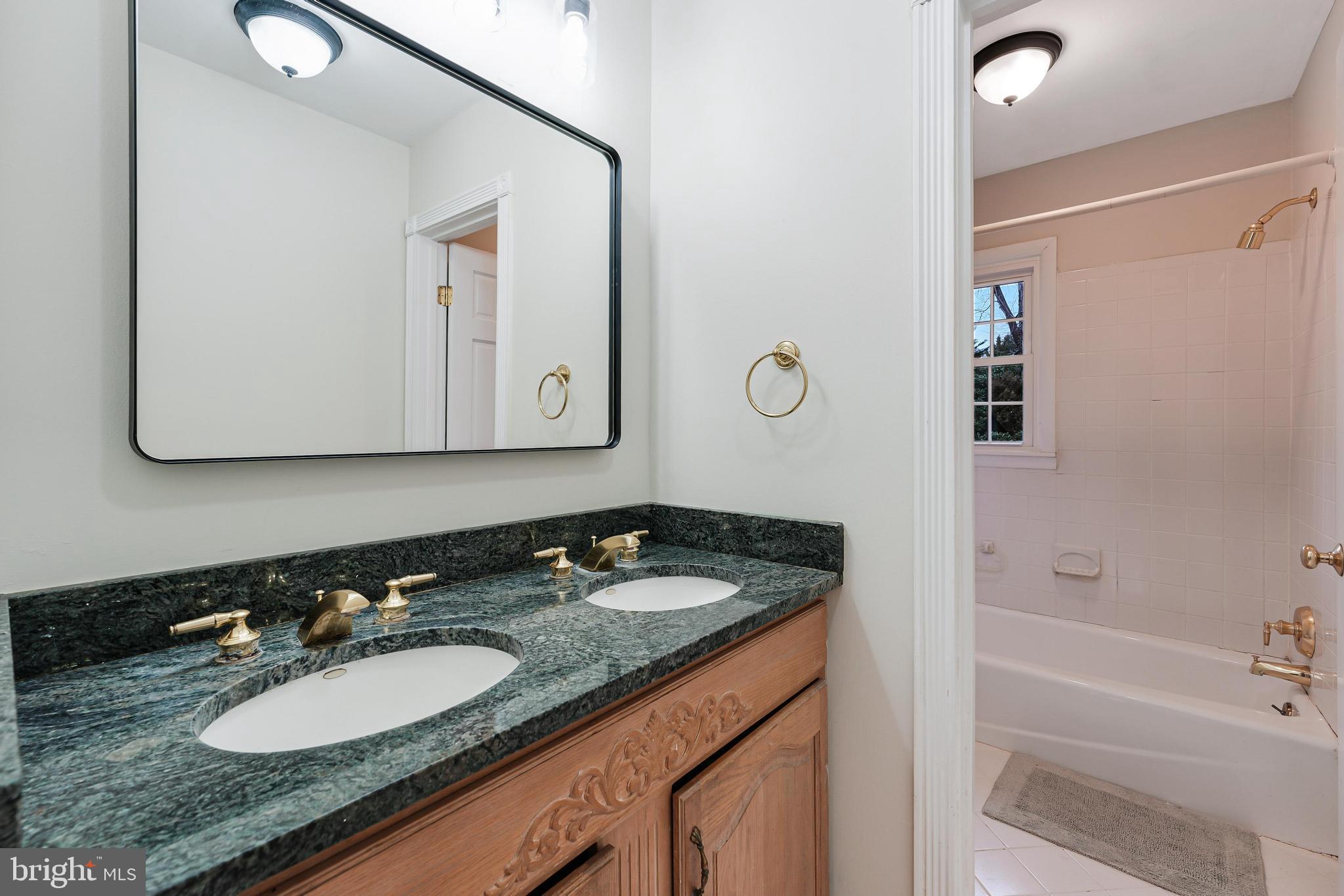 OLIVER ESTATES - Residential