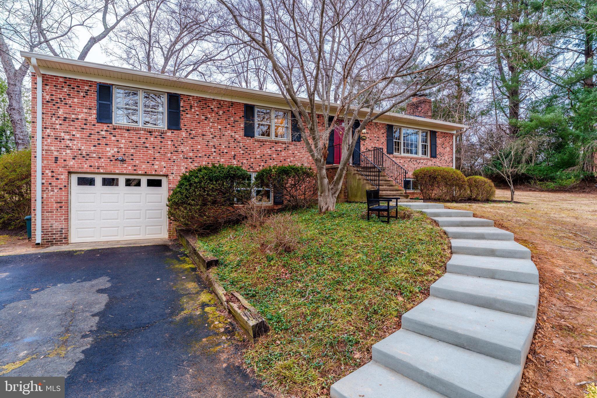 OLIVER ESTATES - Residential