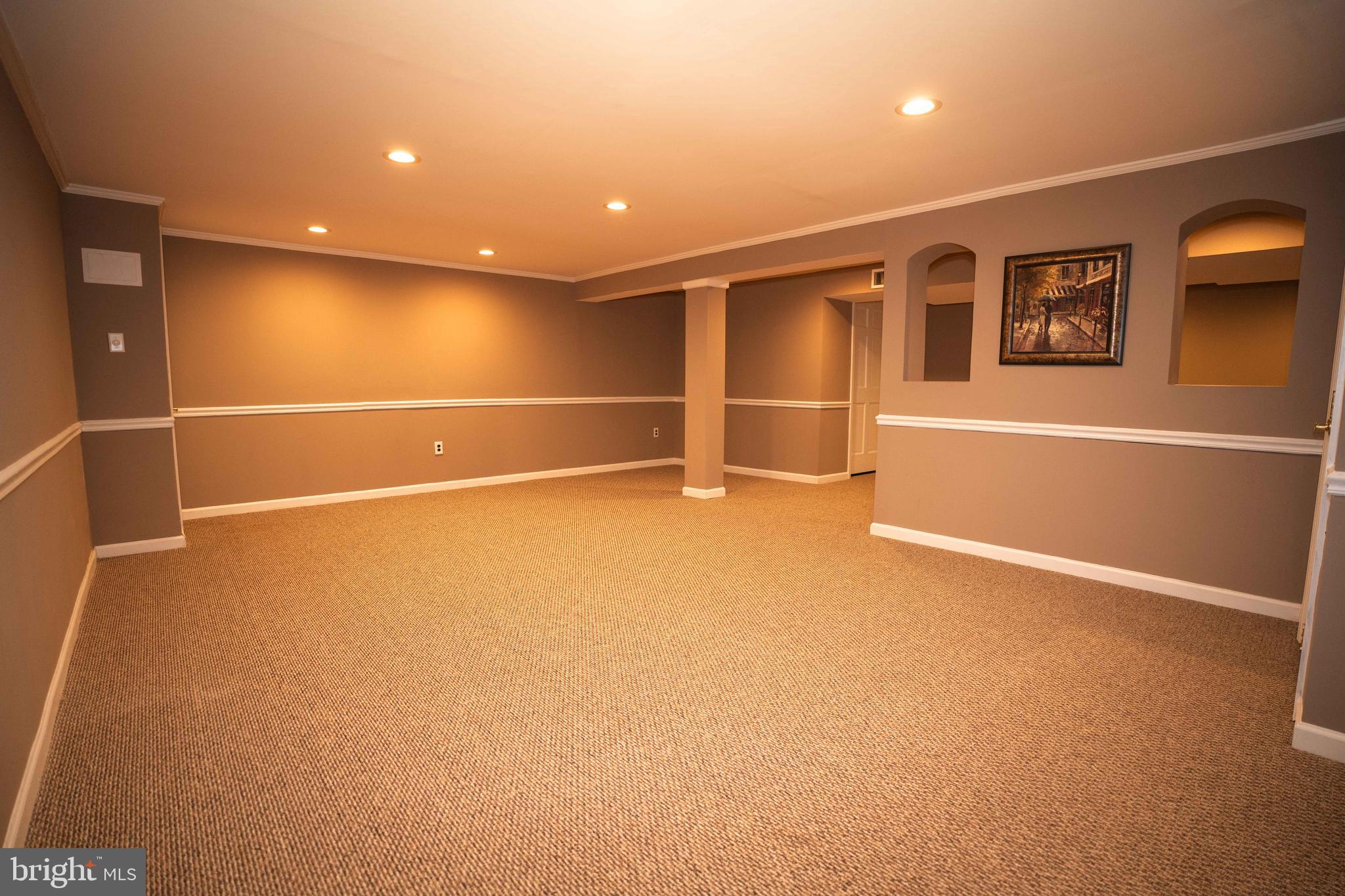 BROOKWOOD ESTS - Residential