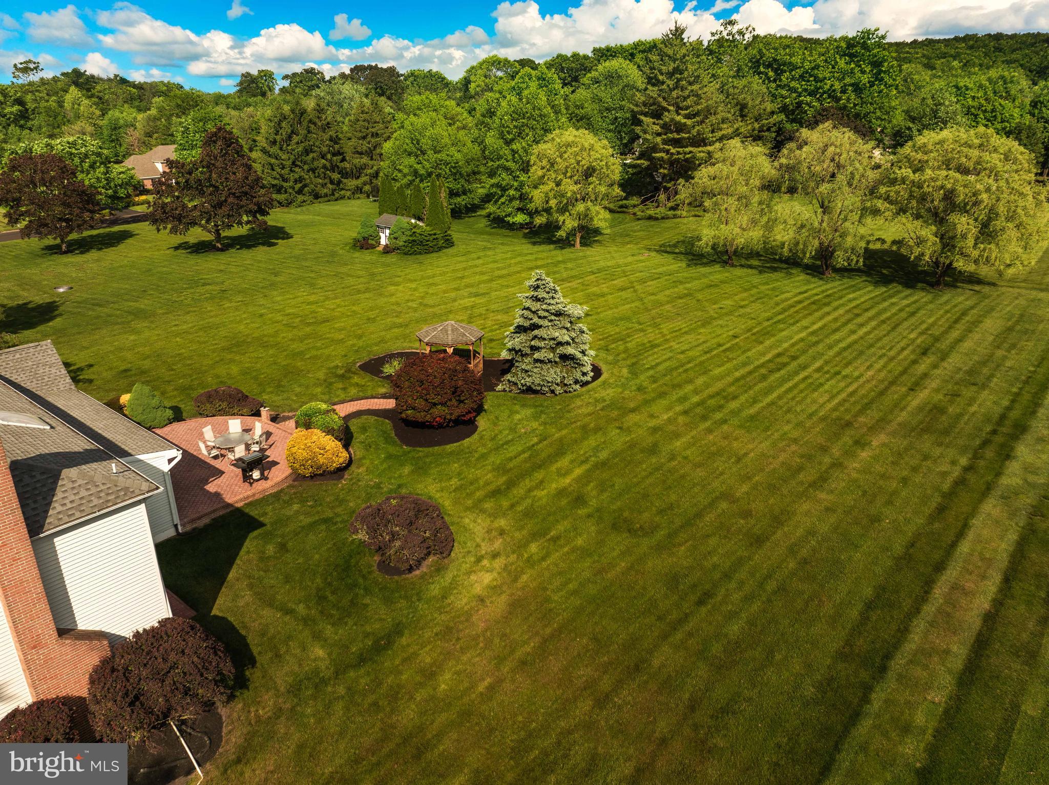 BROOKWOOD ESTS - Residential