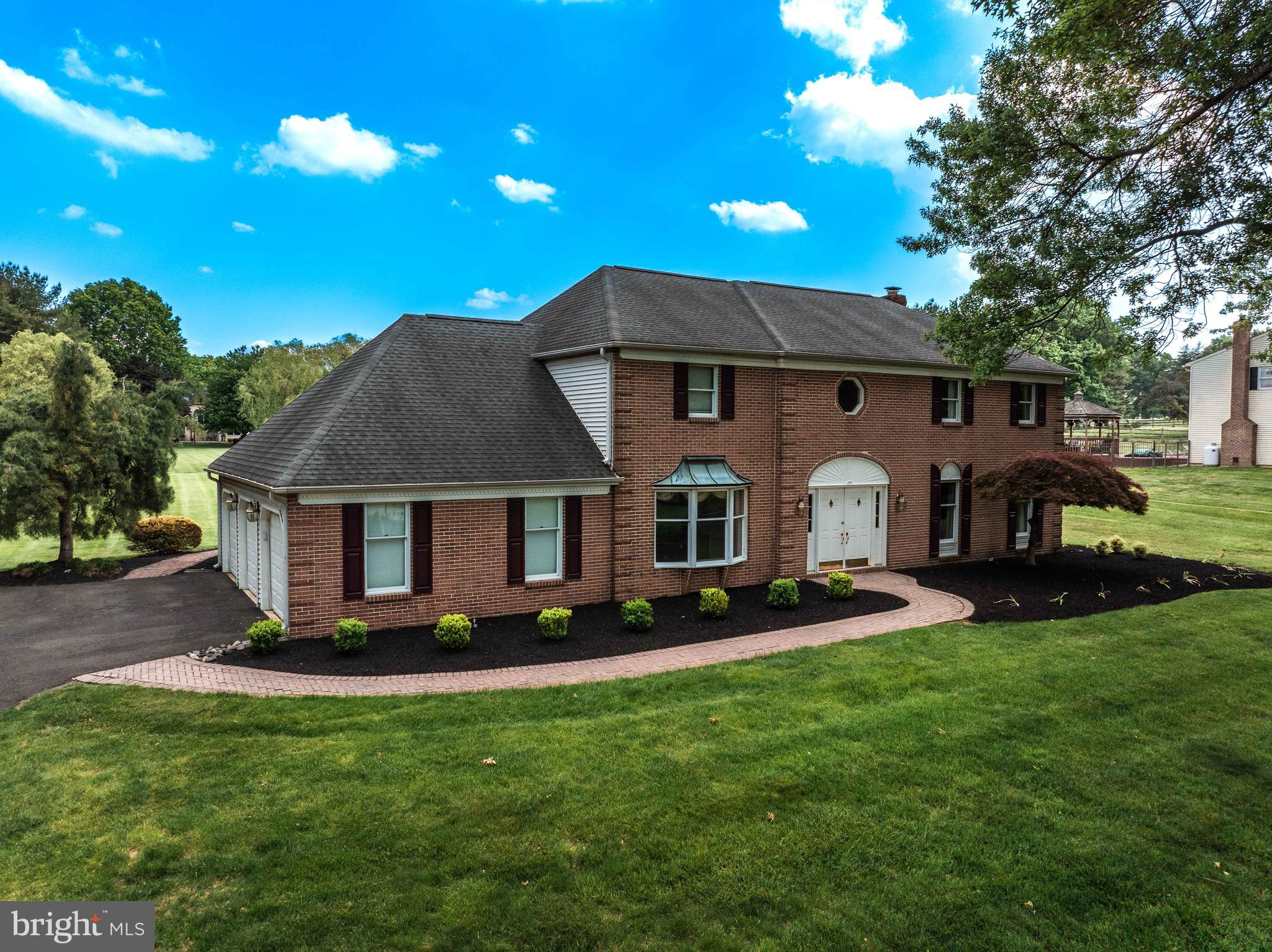 BROOKWOOD ESTS - Residential