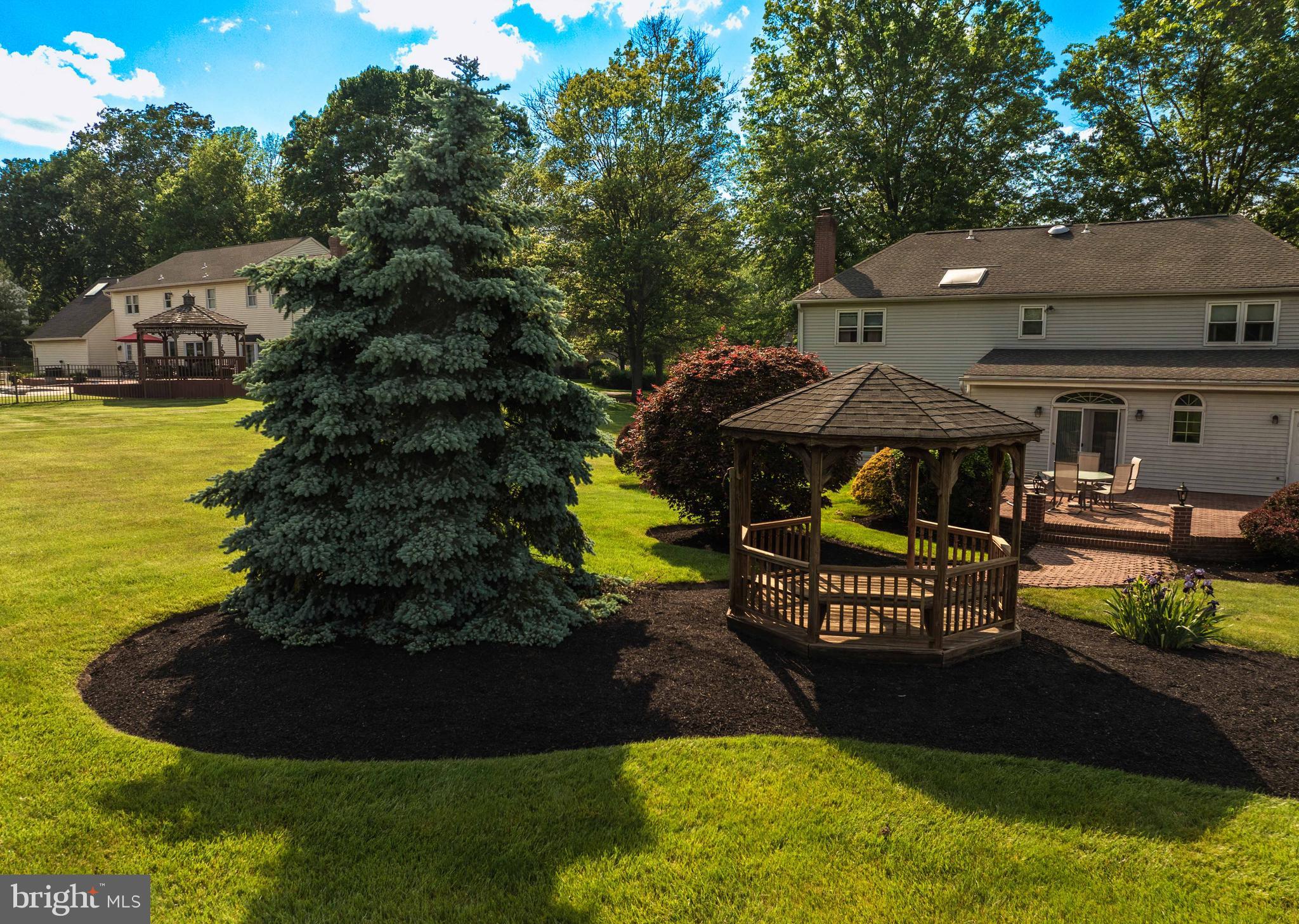 BROOKWOOD ESTS - Residential
