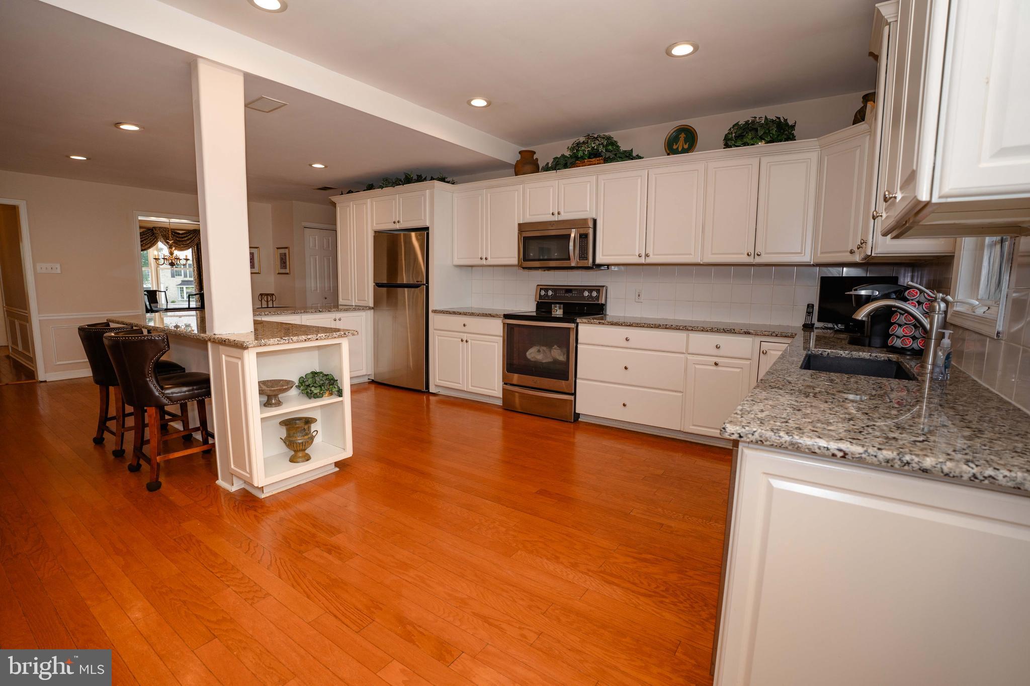 BROOKWOOD ESTS - Residential